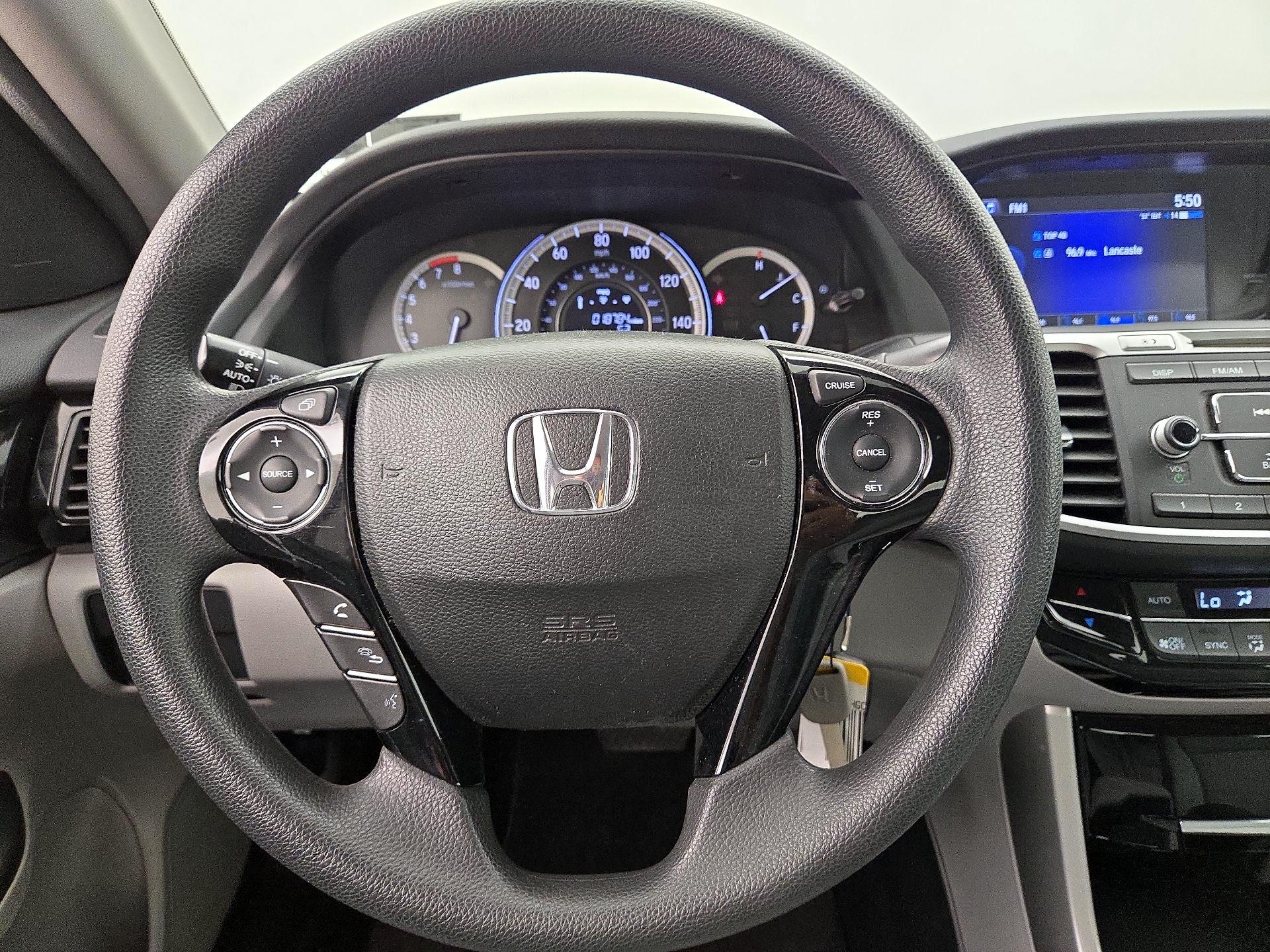 Thumbnail: 2016 Honda Accord - 10