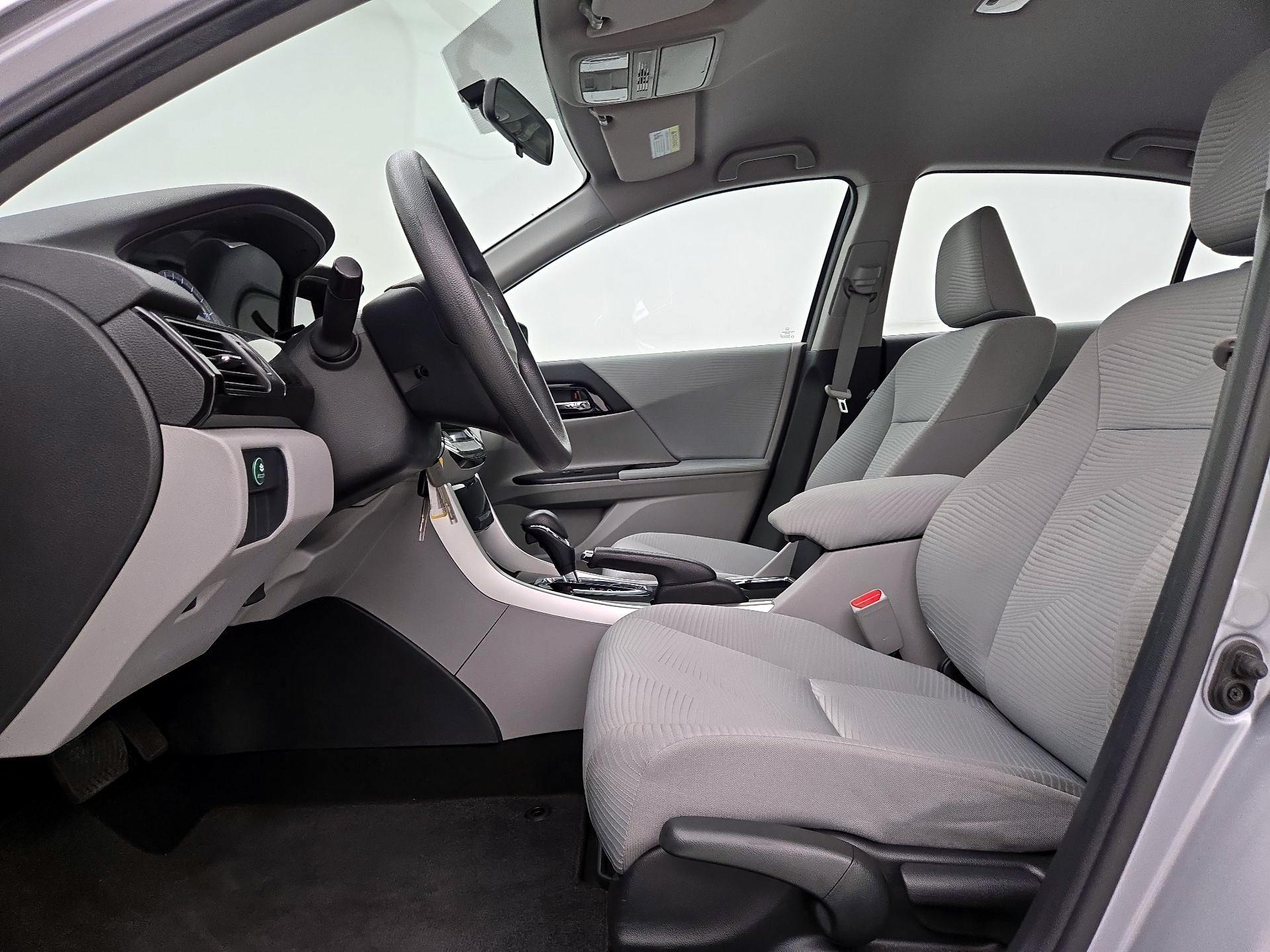 Thumbnail: 2016 Honda Accord - 11