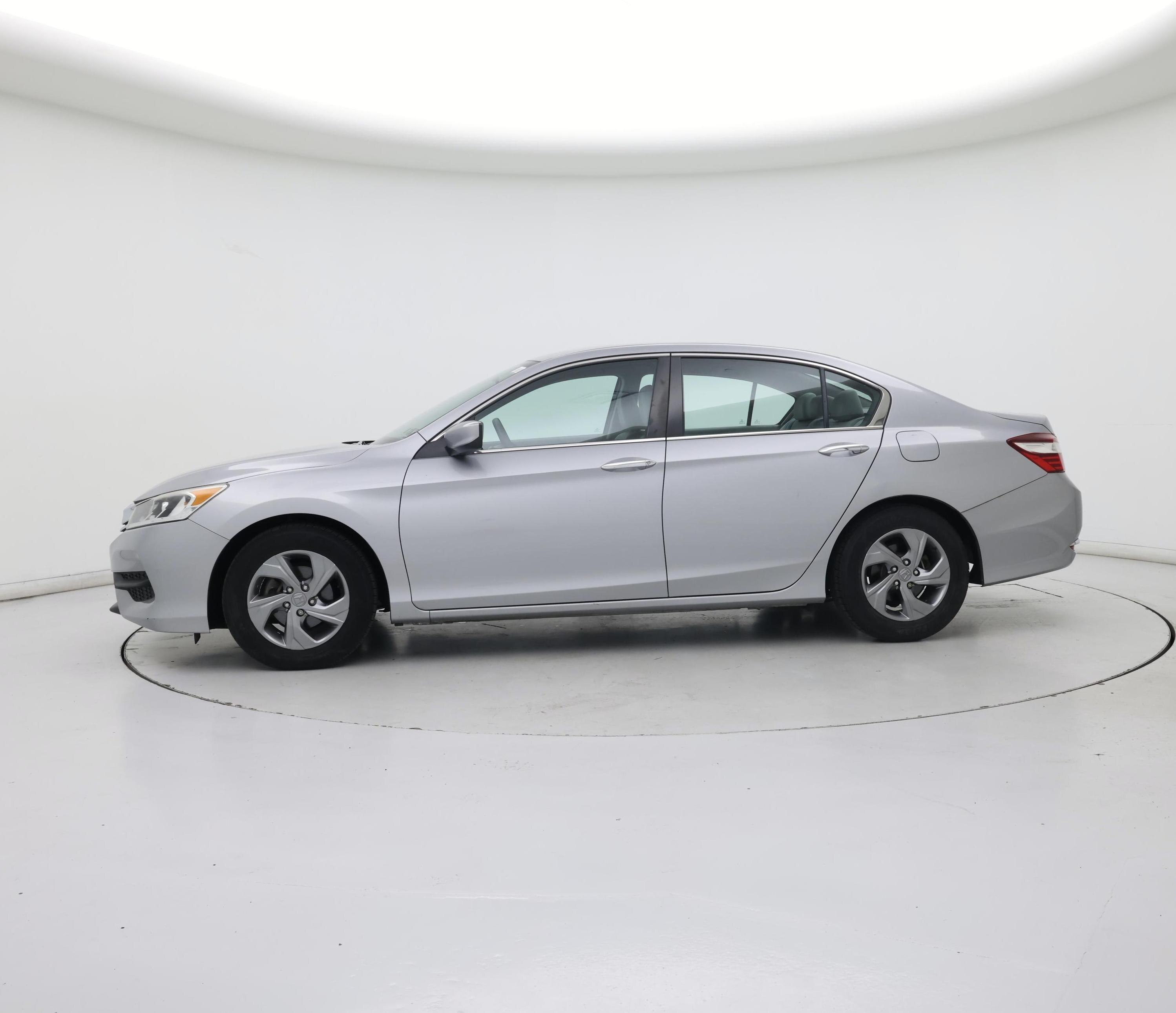 Thumbnail: 2016 Honda Accord - 3