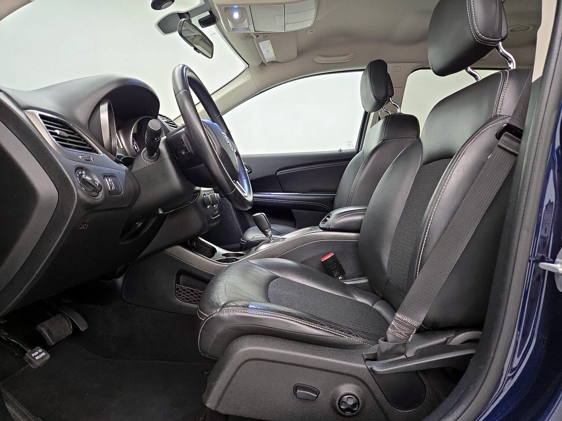 Thumbnail: 2018 Dodge Journey - 11