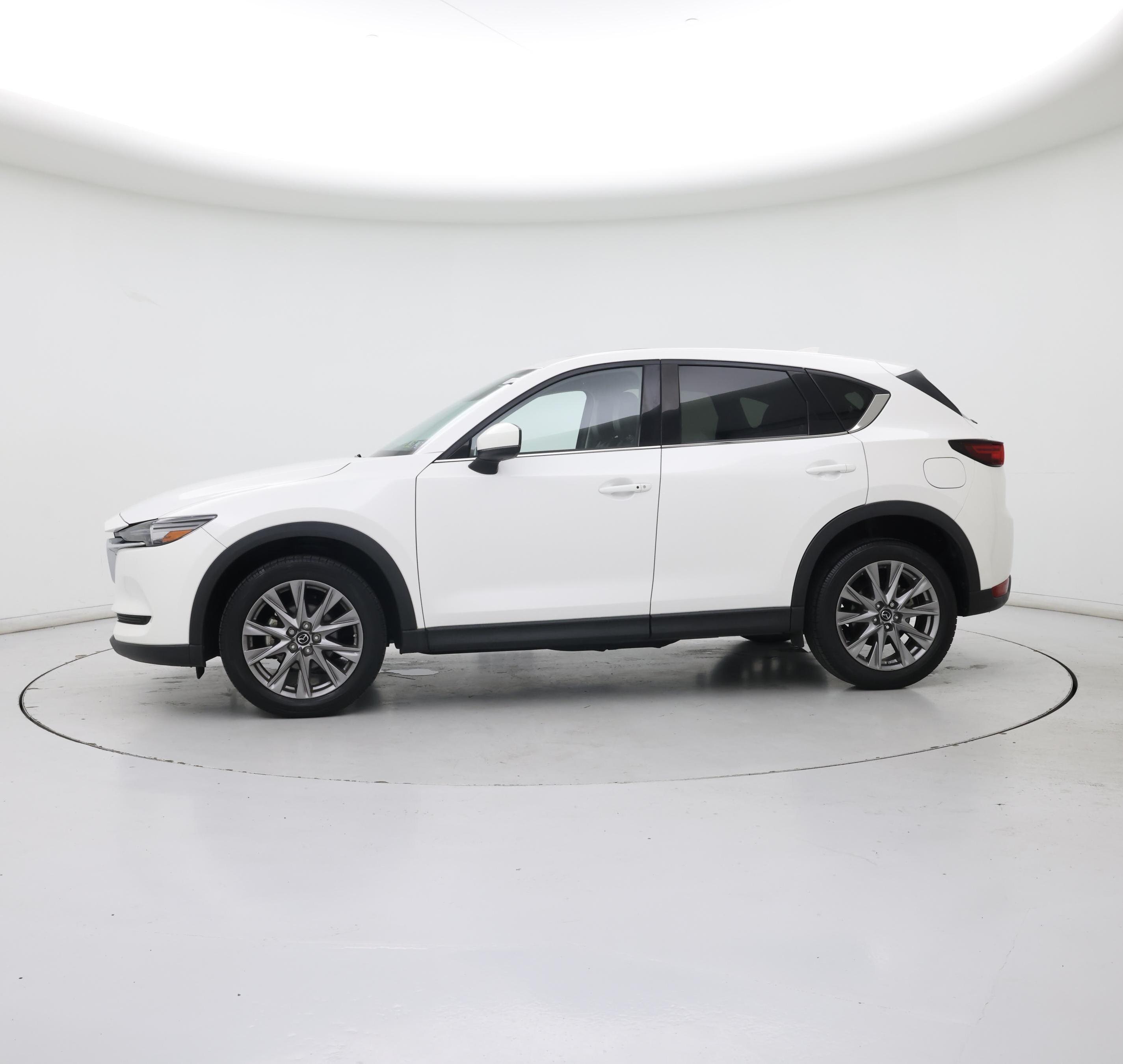 Thumbnail: 2021 Mazda CX-5 - 3