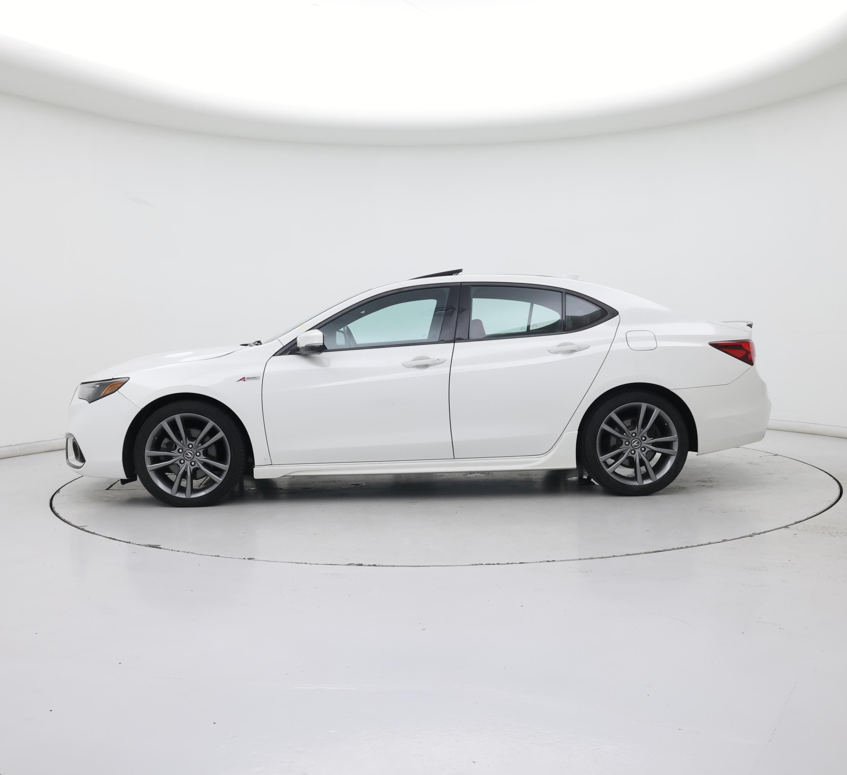 Thumbnail: 2019 Acura TLX - 3