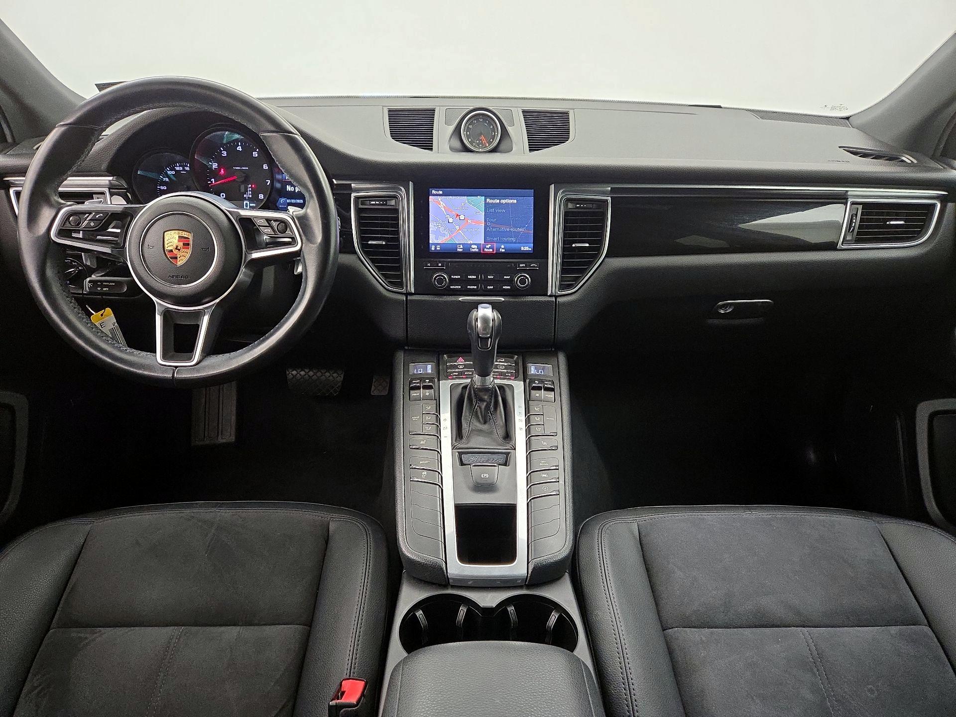 Thumbnail: 2018 Porsche Macan - 9
