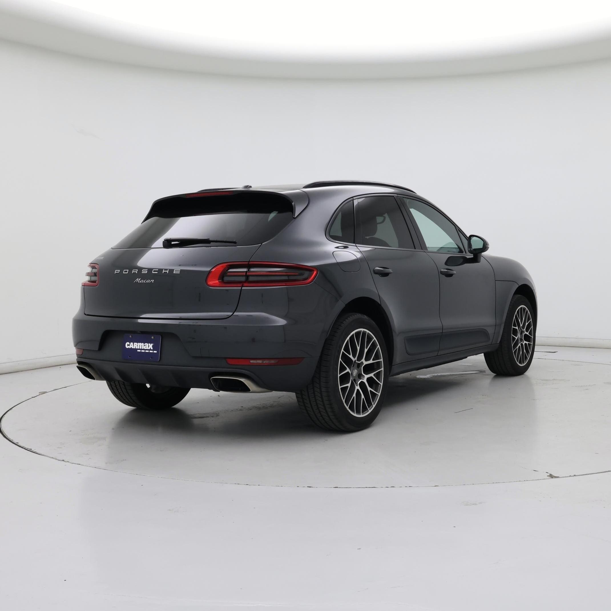 Thumbnail: 2018 Porsche Macan - 8