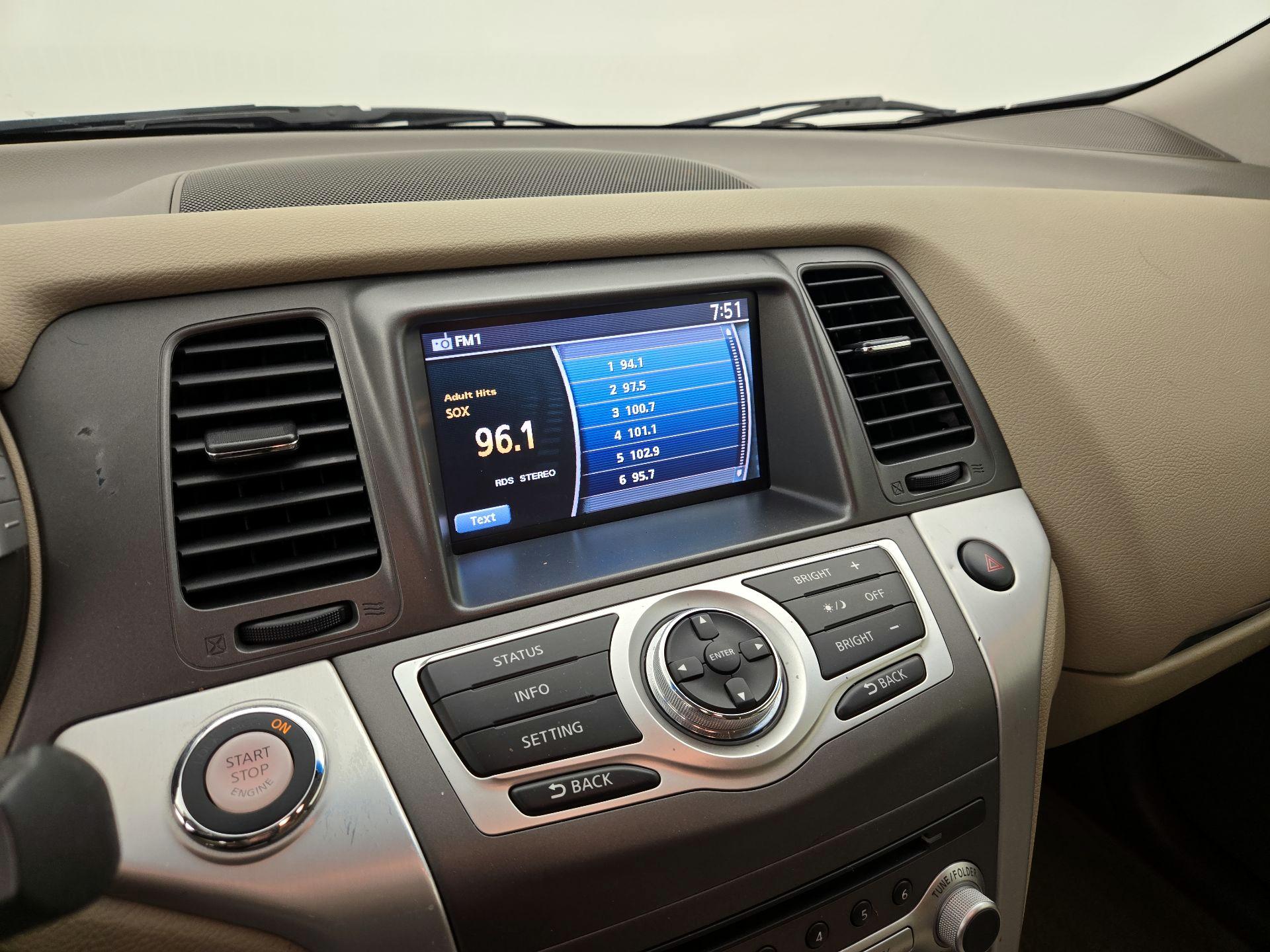Thumbnail: 2014 Nissan Murano - 15