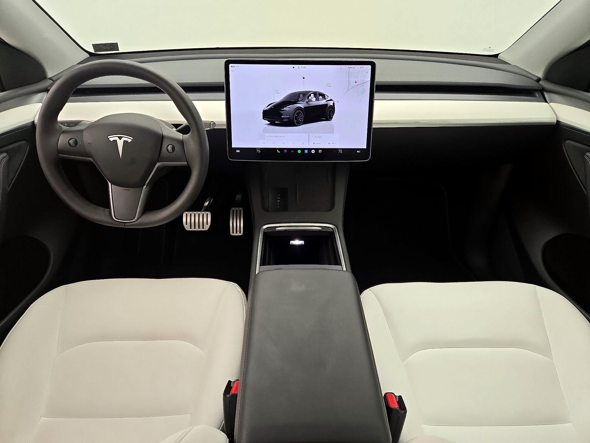 Thumbnail: 2023 Tesla Model Y - 9