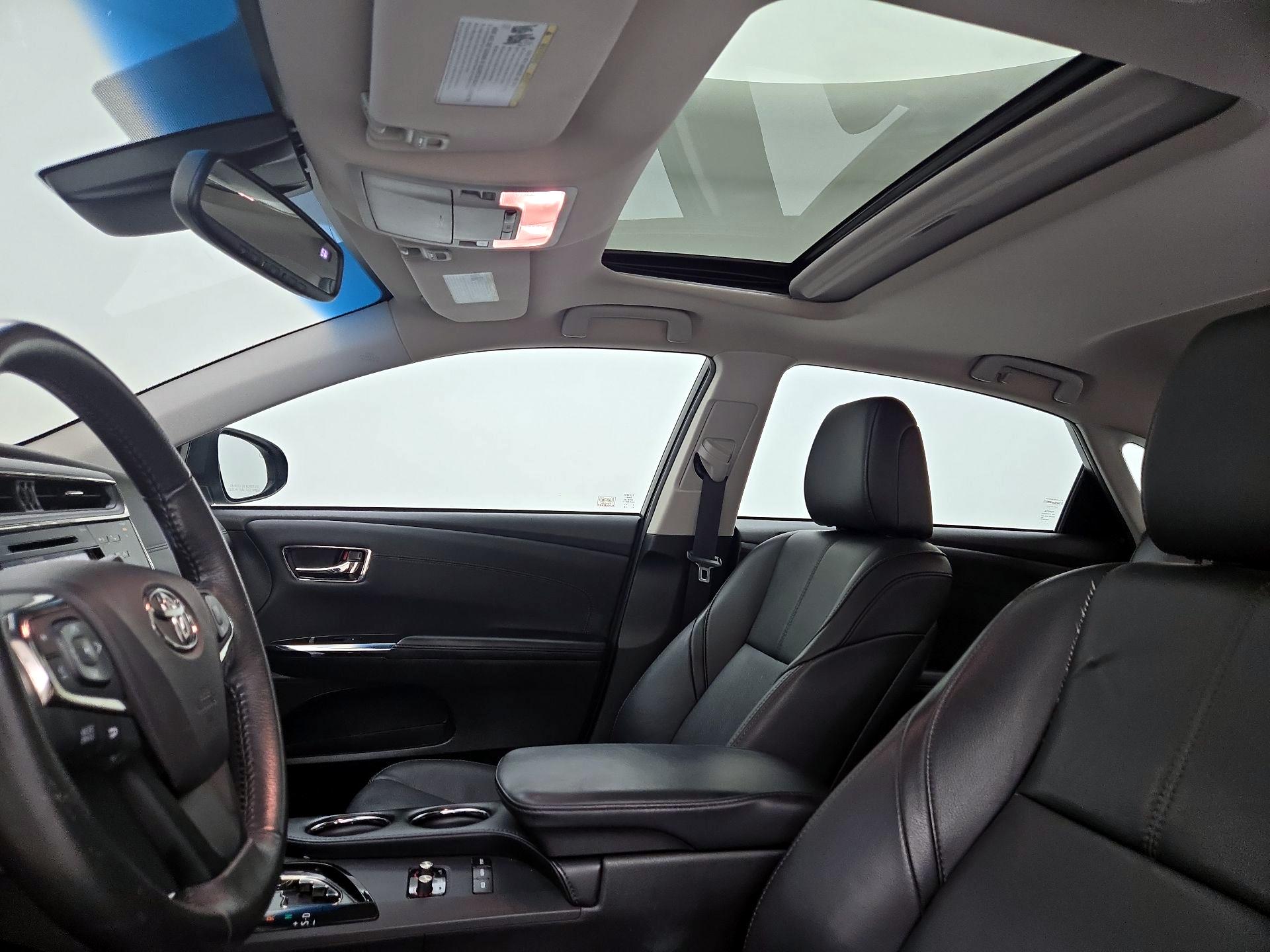 Thumbnail: 2017 Toyota Avalon - 20