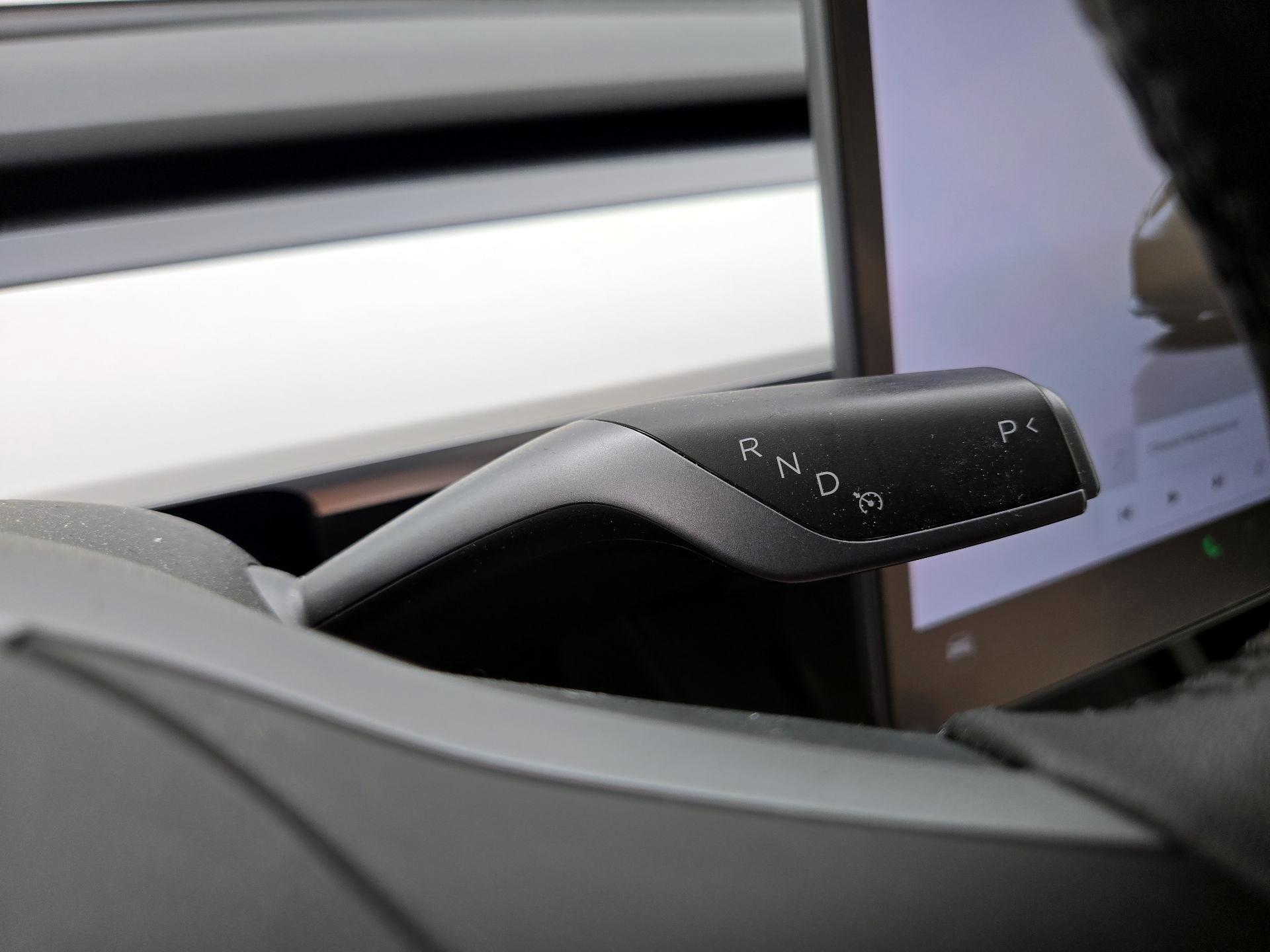 Thumbnail: 2022 Tesla Model 3 - 16