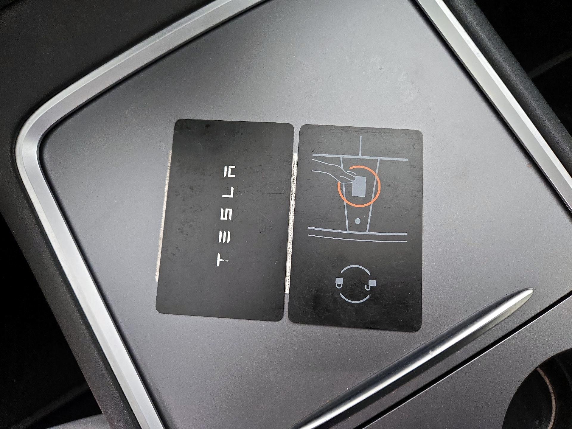 Thumbnail: 2022 Tesla Model 3 - 20