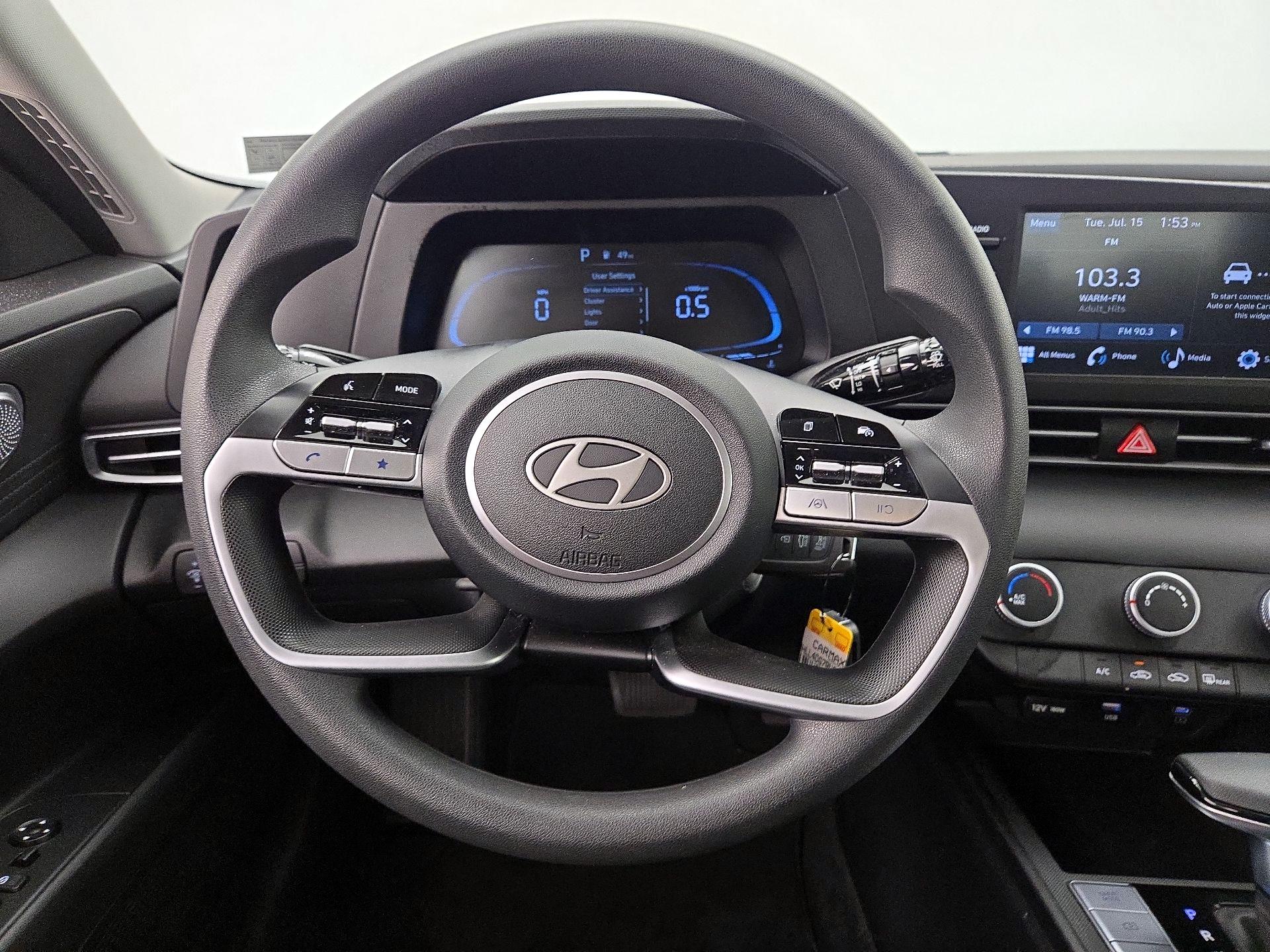 Thumbnail: 2024 Hyundai Elantra - 10