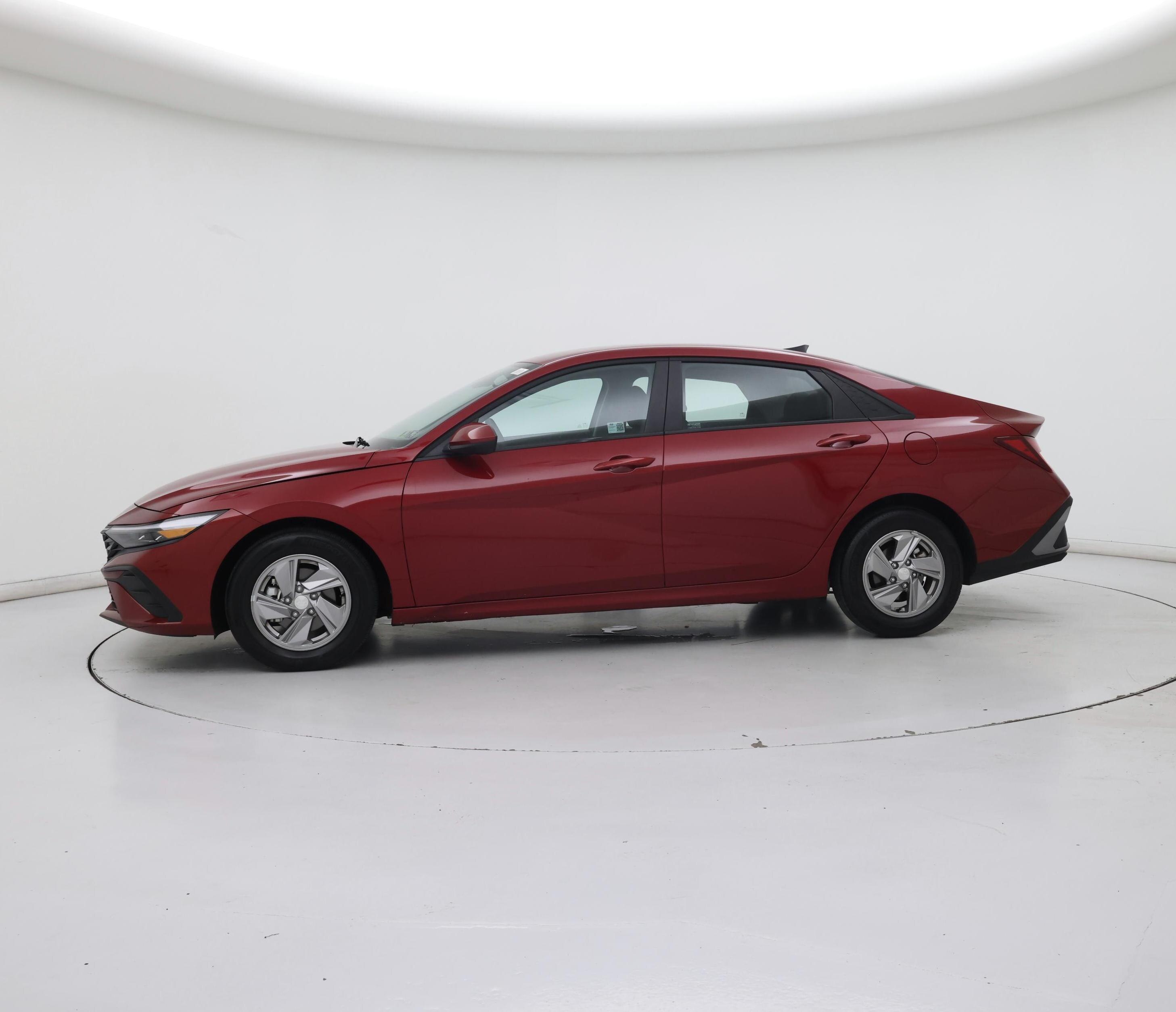 Thumbnail: 2024 Hyundai Elantra - 3
