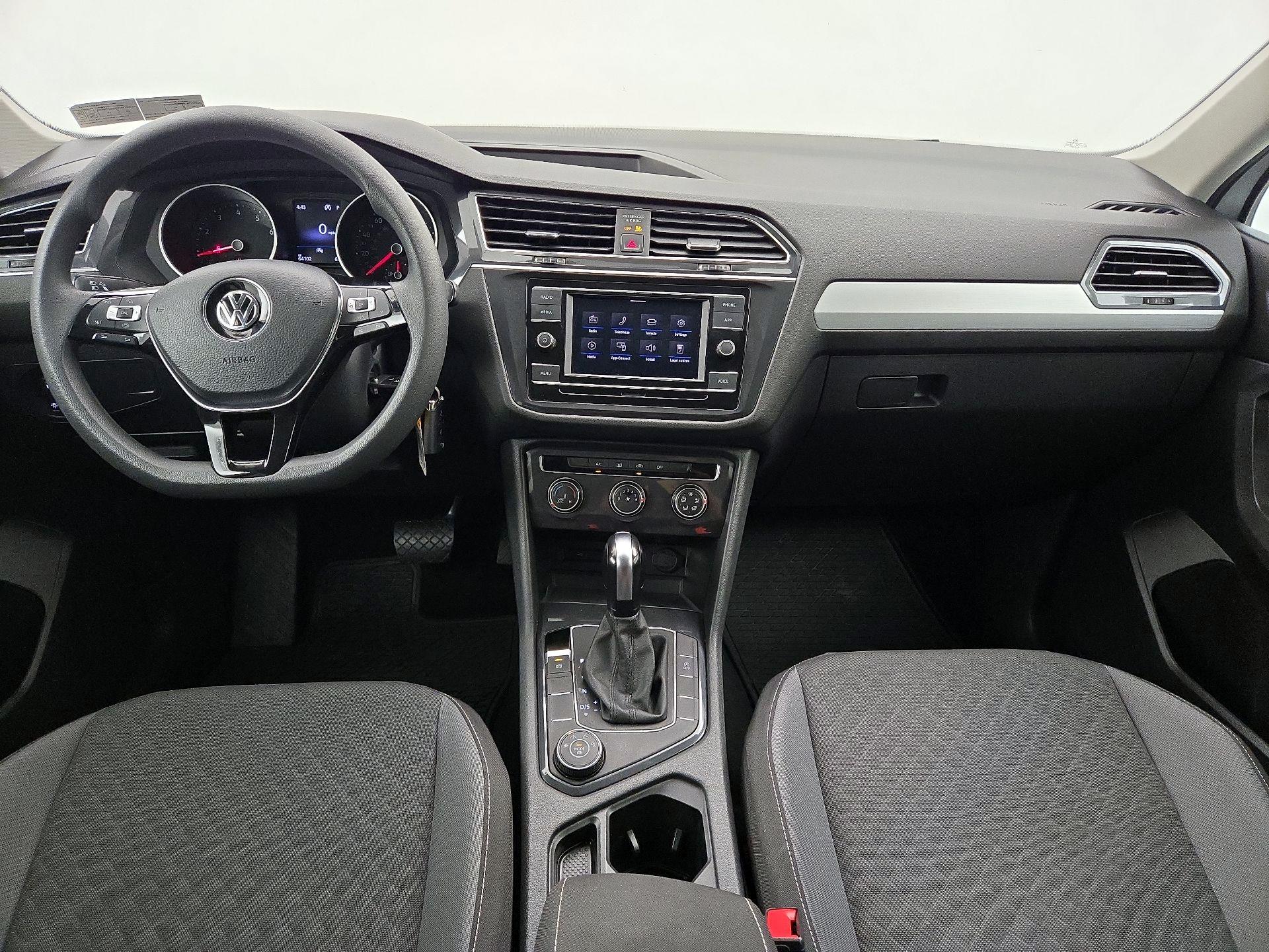 Thumbnail: 2021 Volkswagen Tiguan - 9