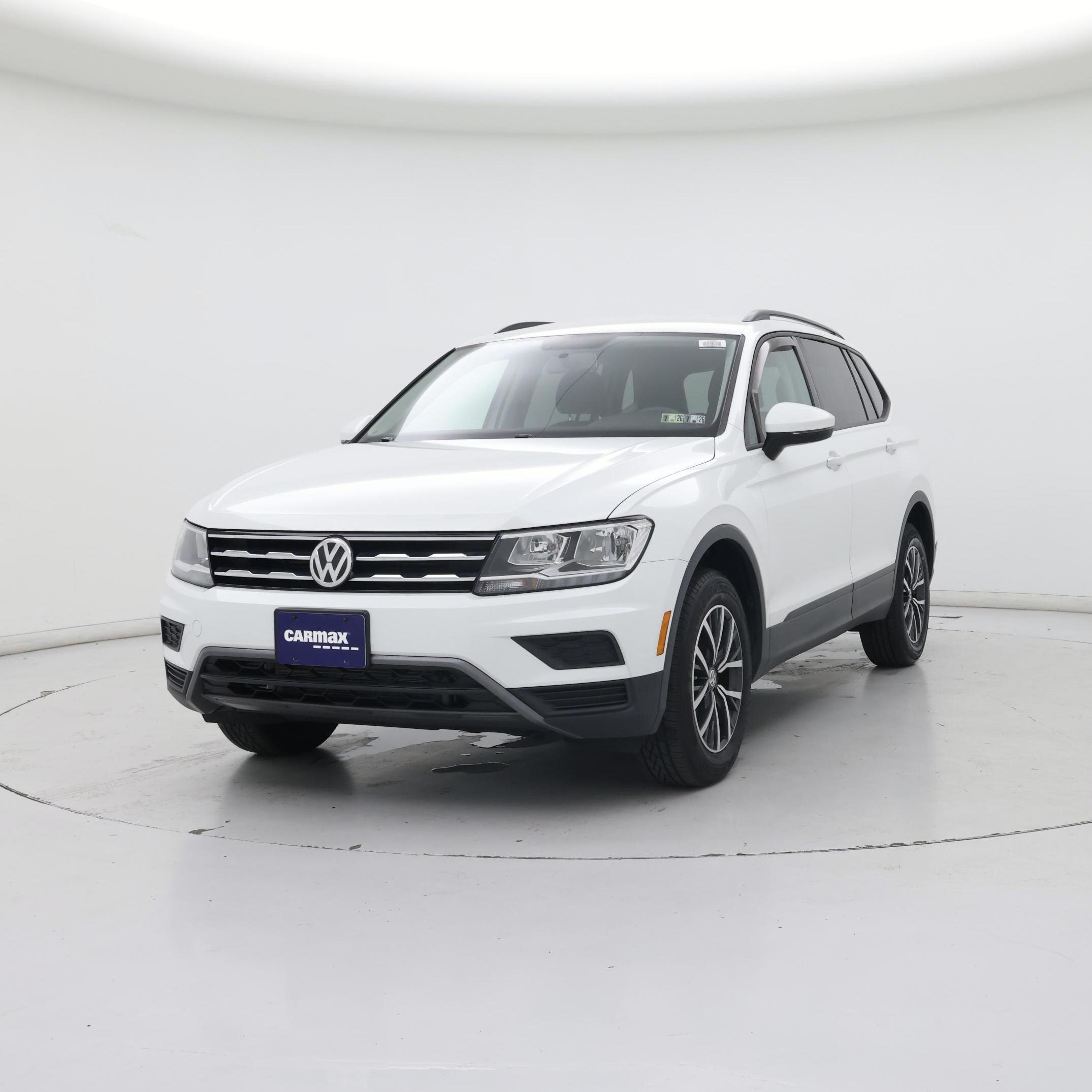 Thumbnail: 2021 Volkswagen Tiguan - 4