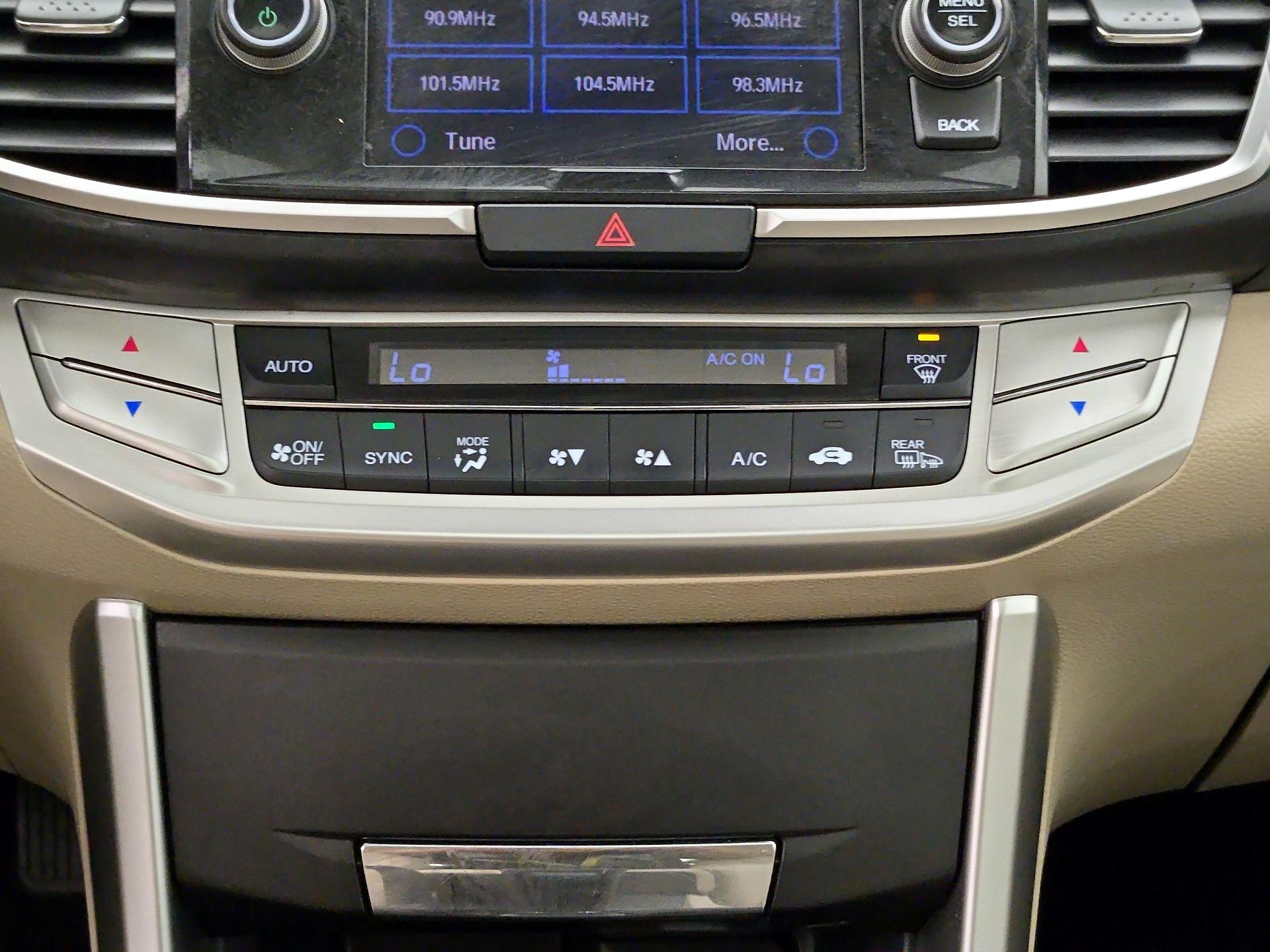 Thumbnail: 2014 Honda Accord - 16