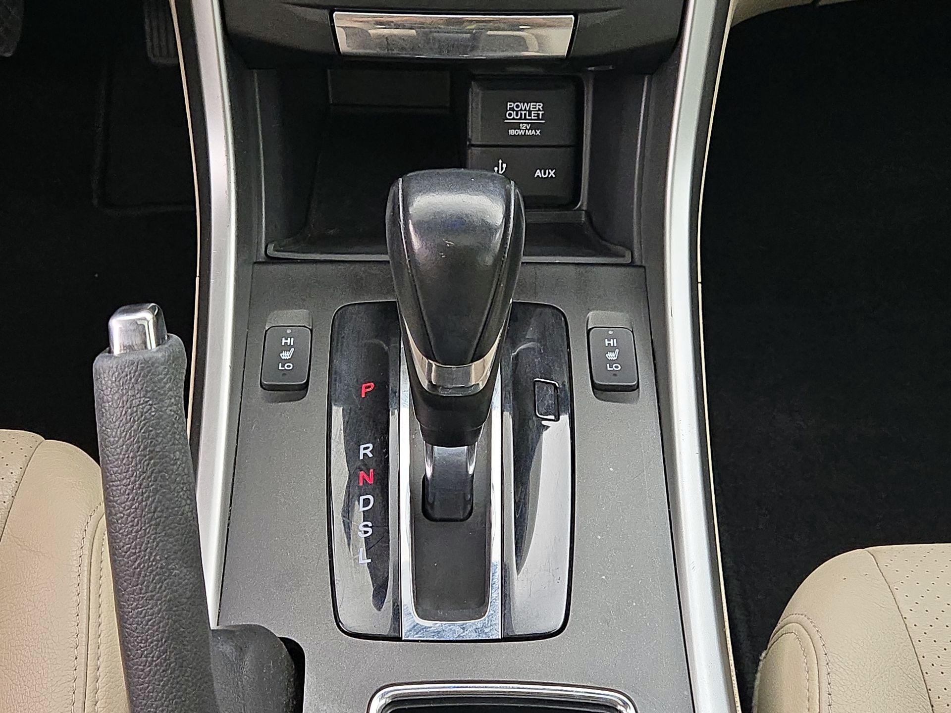 Thumbnail: 2014 Honda Accord - 17