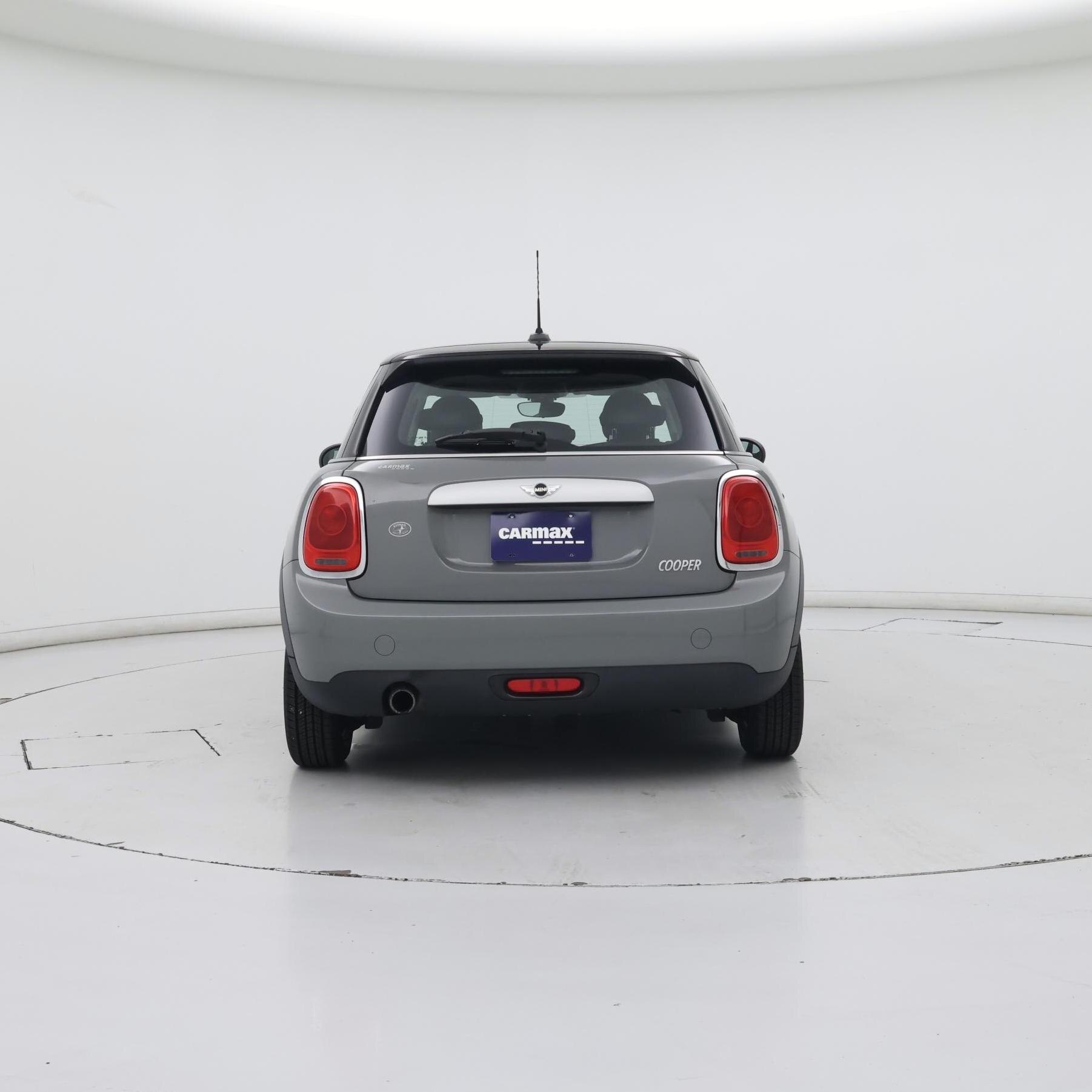 Thumbnail: 2015 MINI Cooper Hardtop - 6