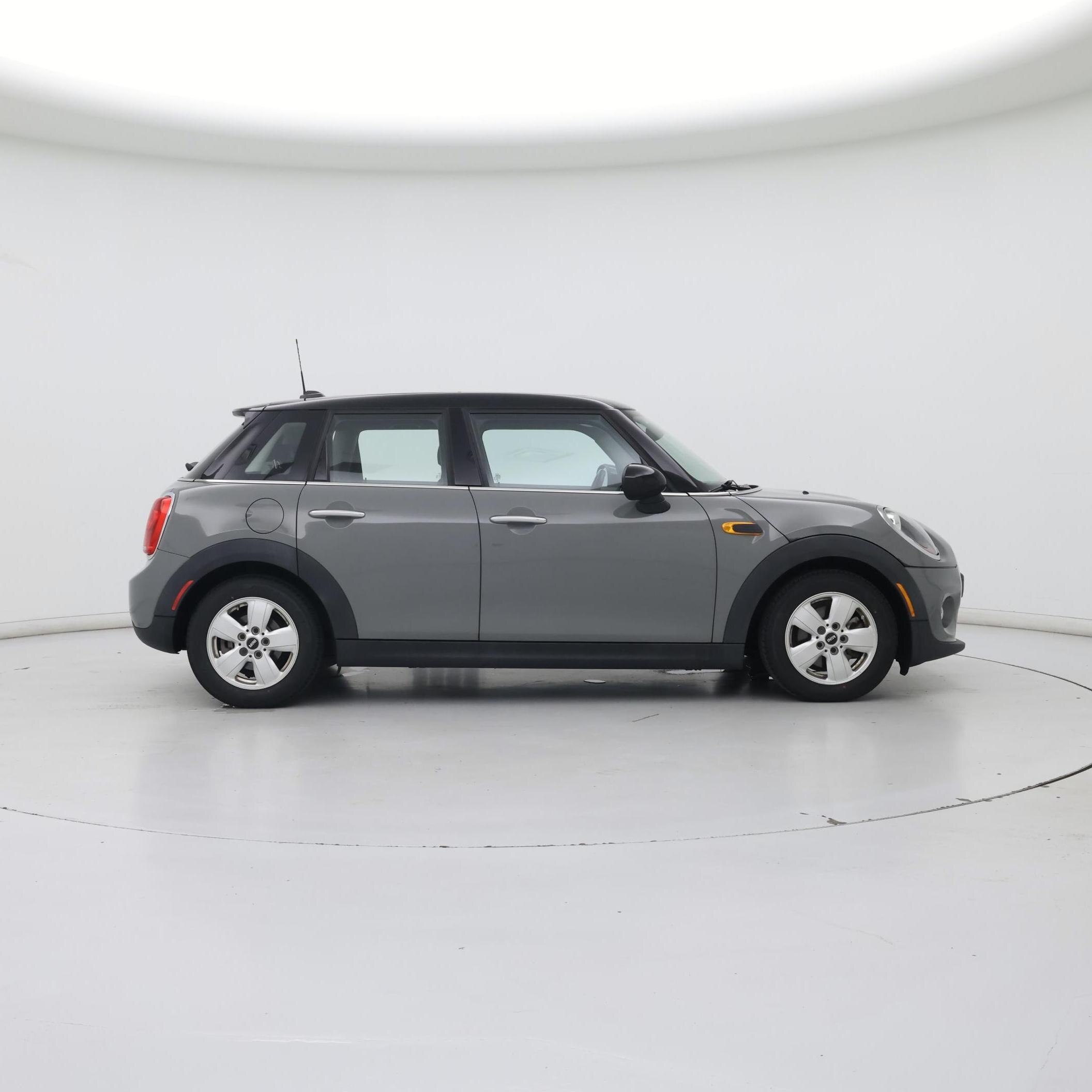 Thumbnail: 2015 MINI Cooper Hardtop - 7