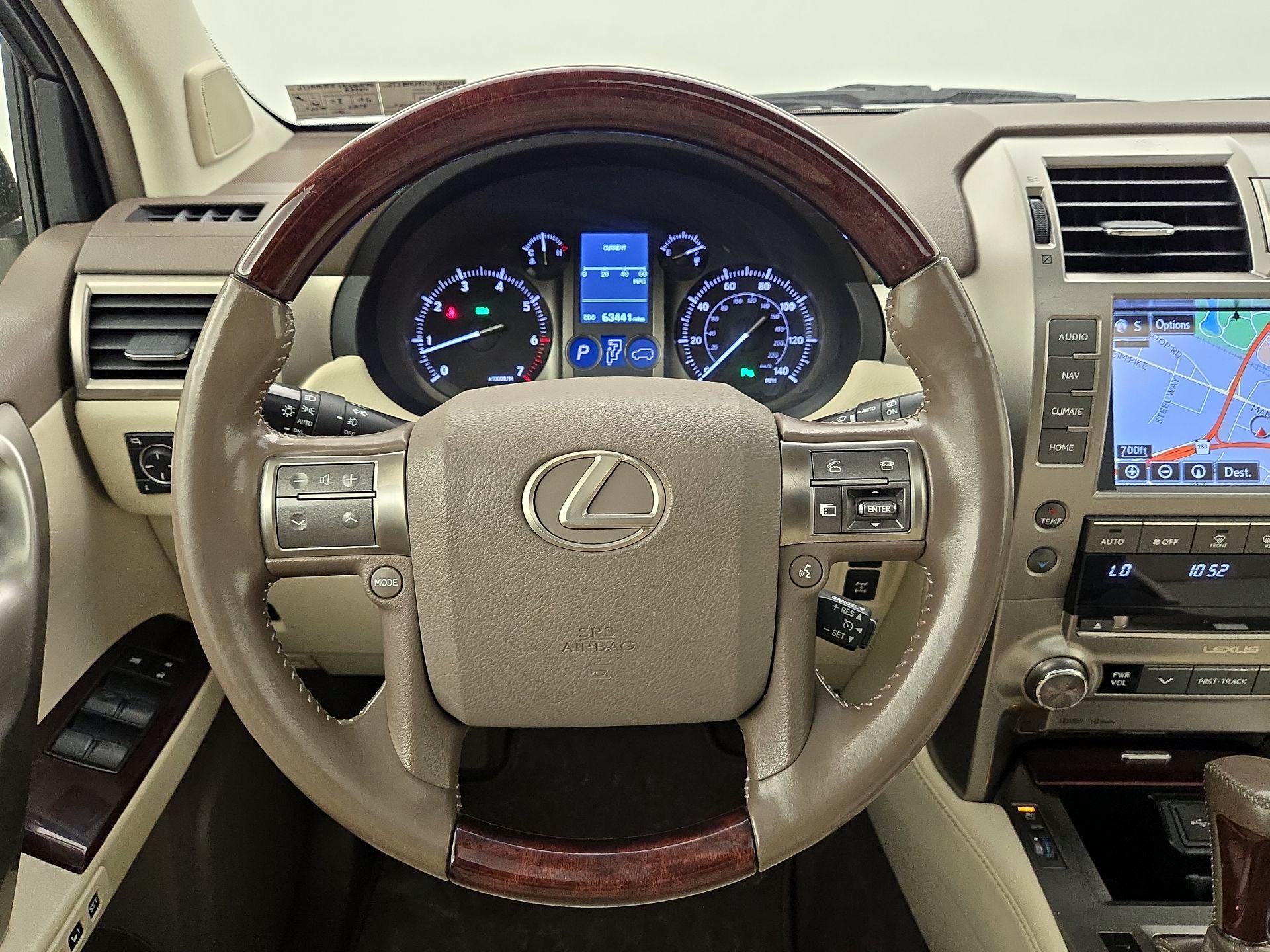 Thumbnail: 2017 Lexus GX - 10