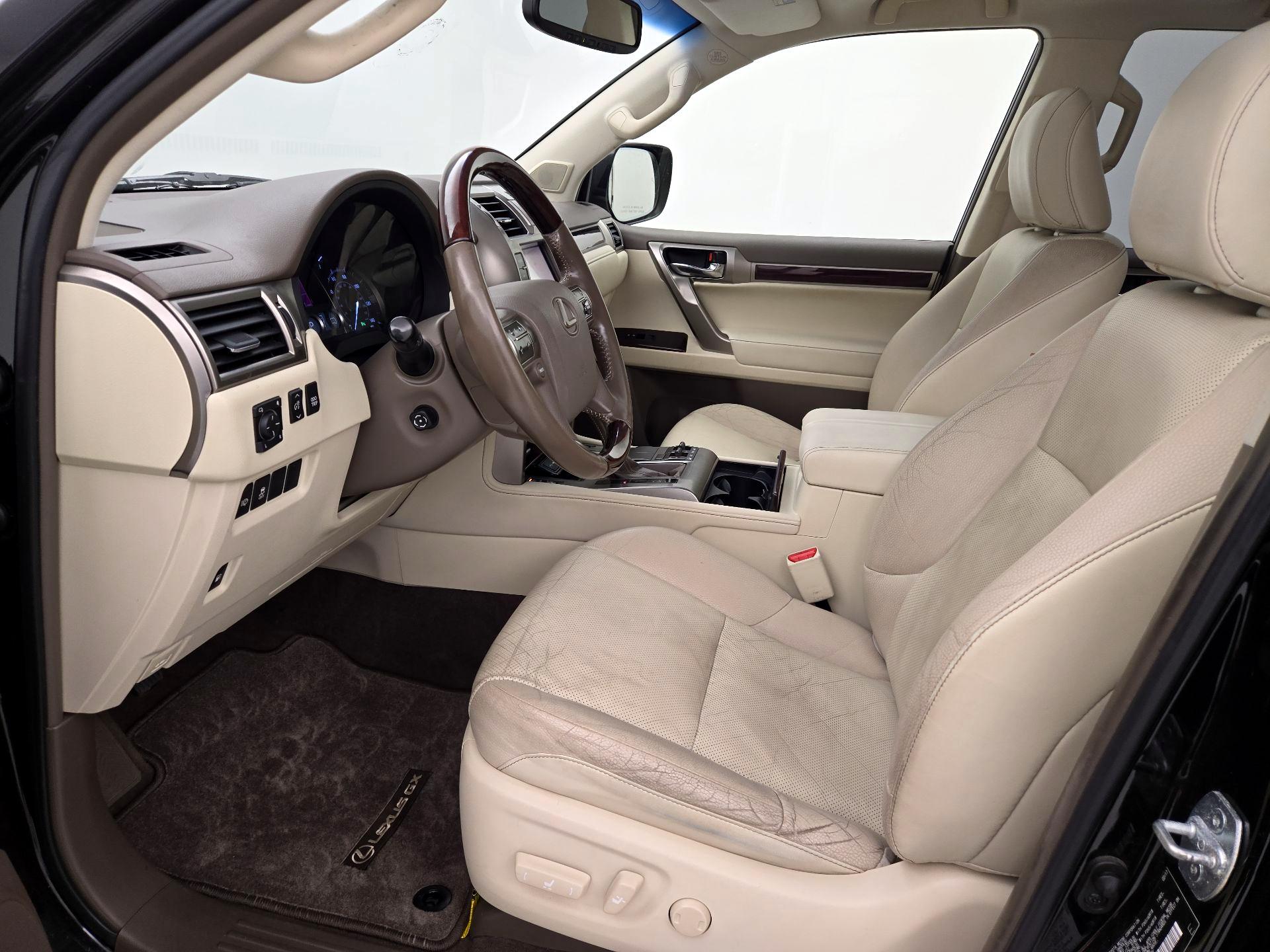 Thumbnail: 2017 Lexus GX - 11