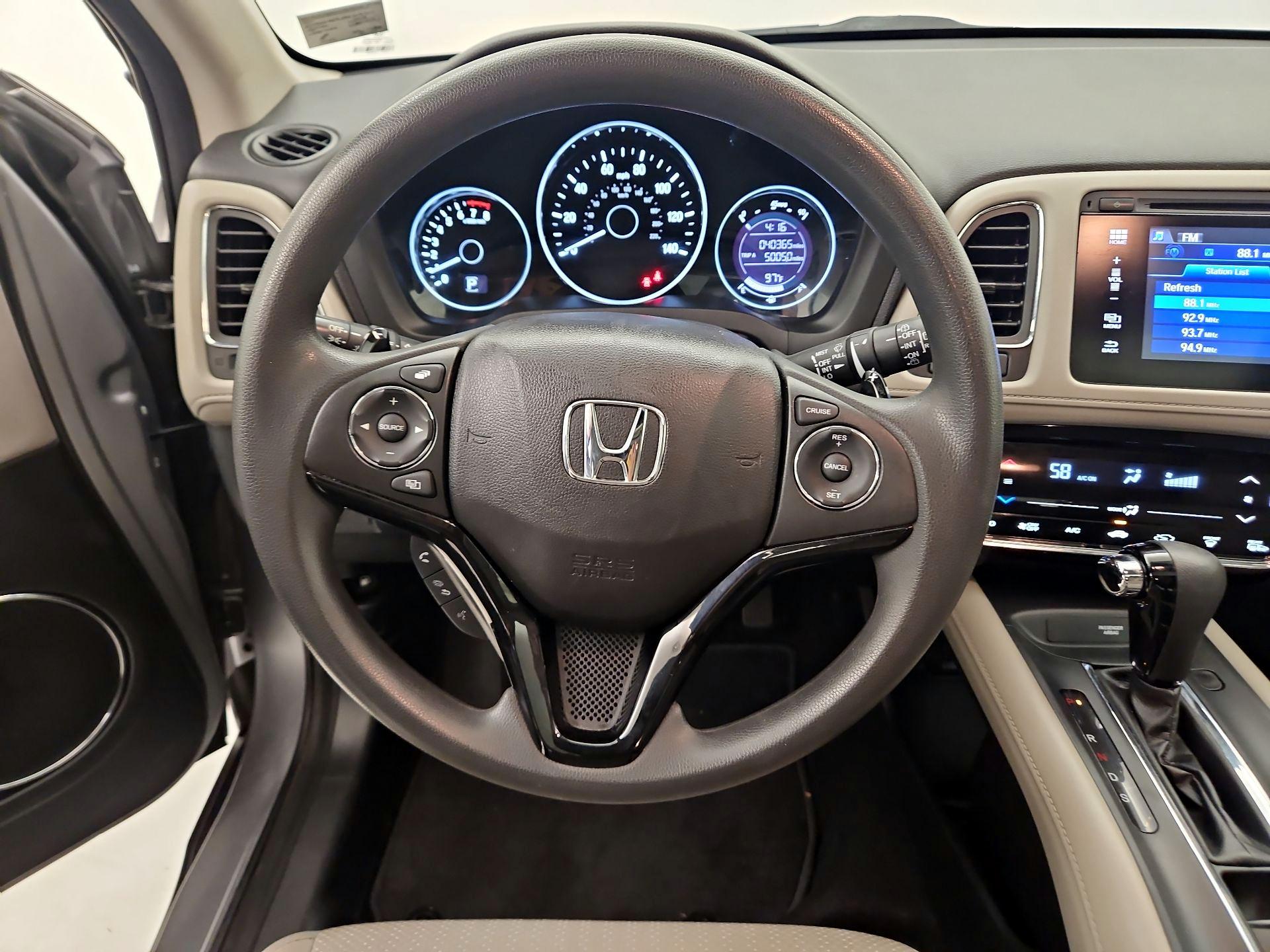 Thumbnail: 2018 Honda HR-V - 10