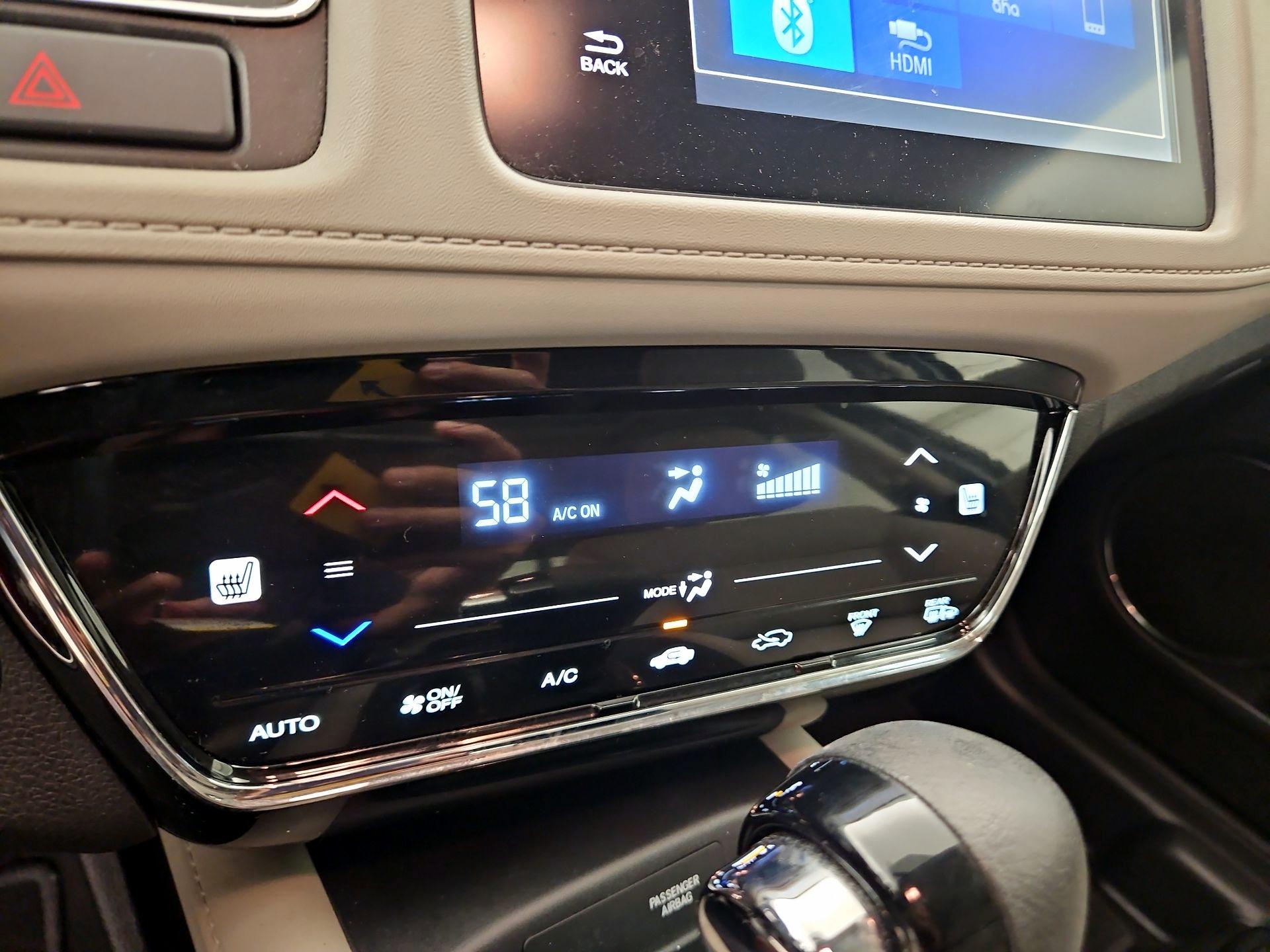 Thumbnail: 2018 Honda HR-V - 16