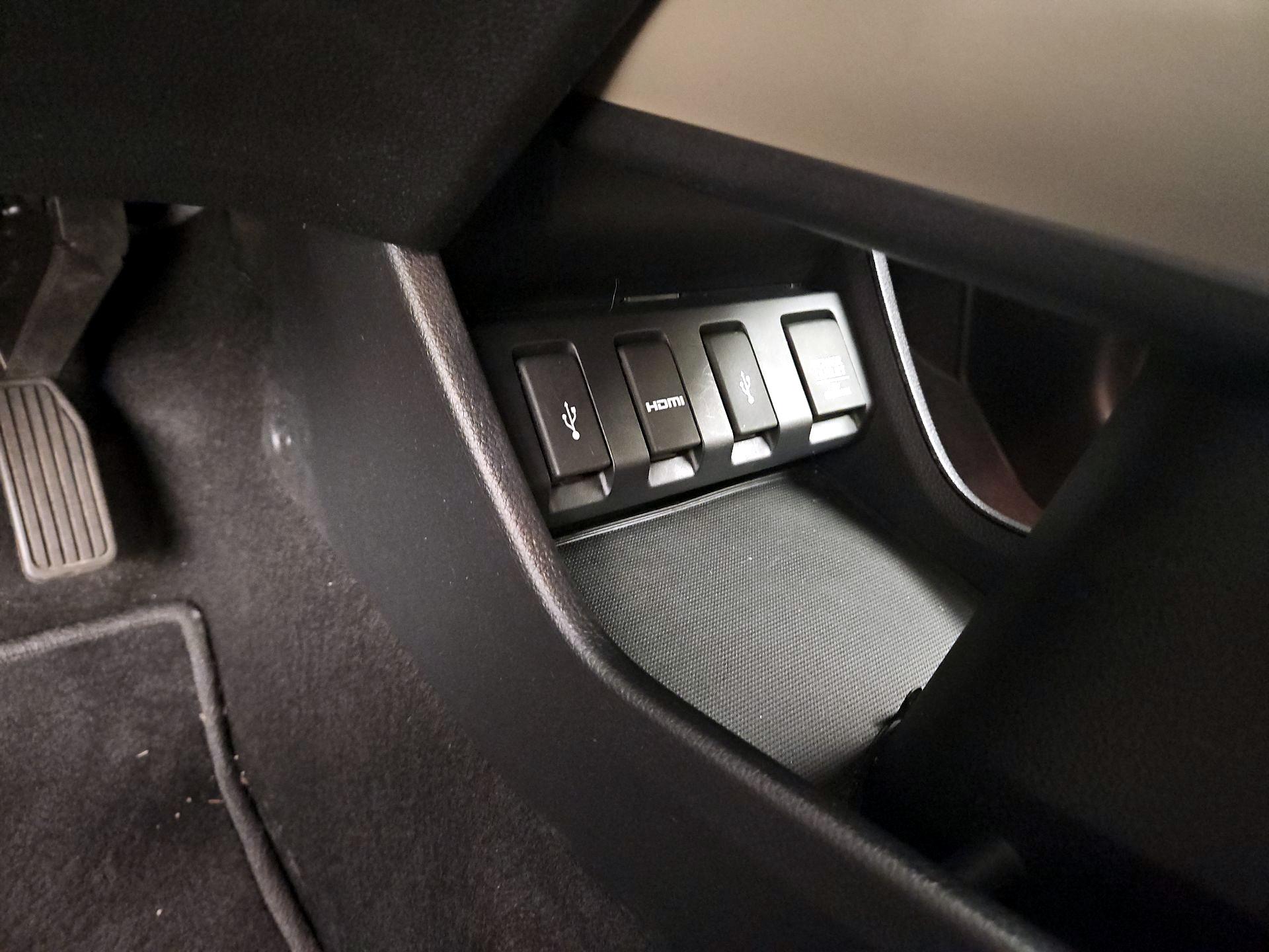 Thumbnail: 2018 Honda HR-V - 18