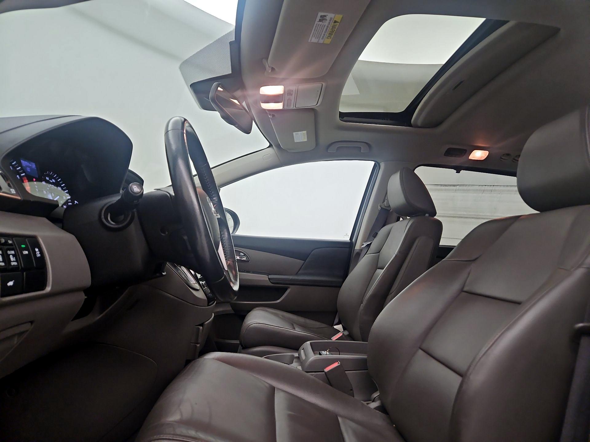 Thumbnail: 2016 Honda Odyssey - 19