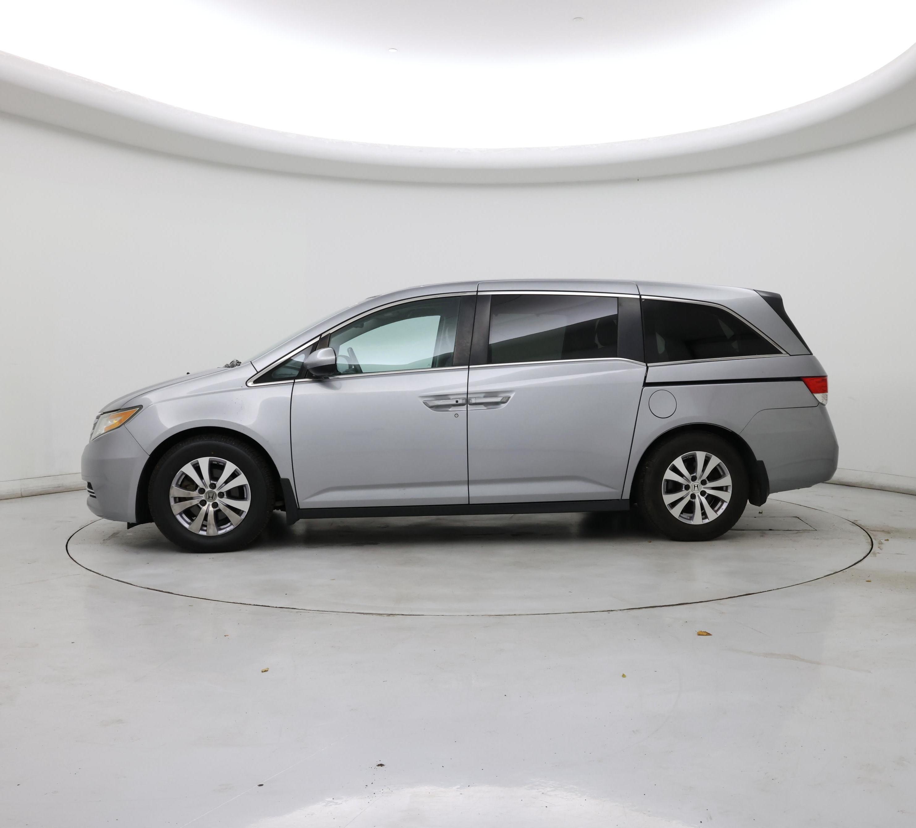 Thumbnail: 2016 Honda Odyssey - 3