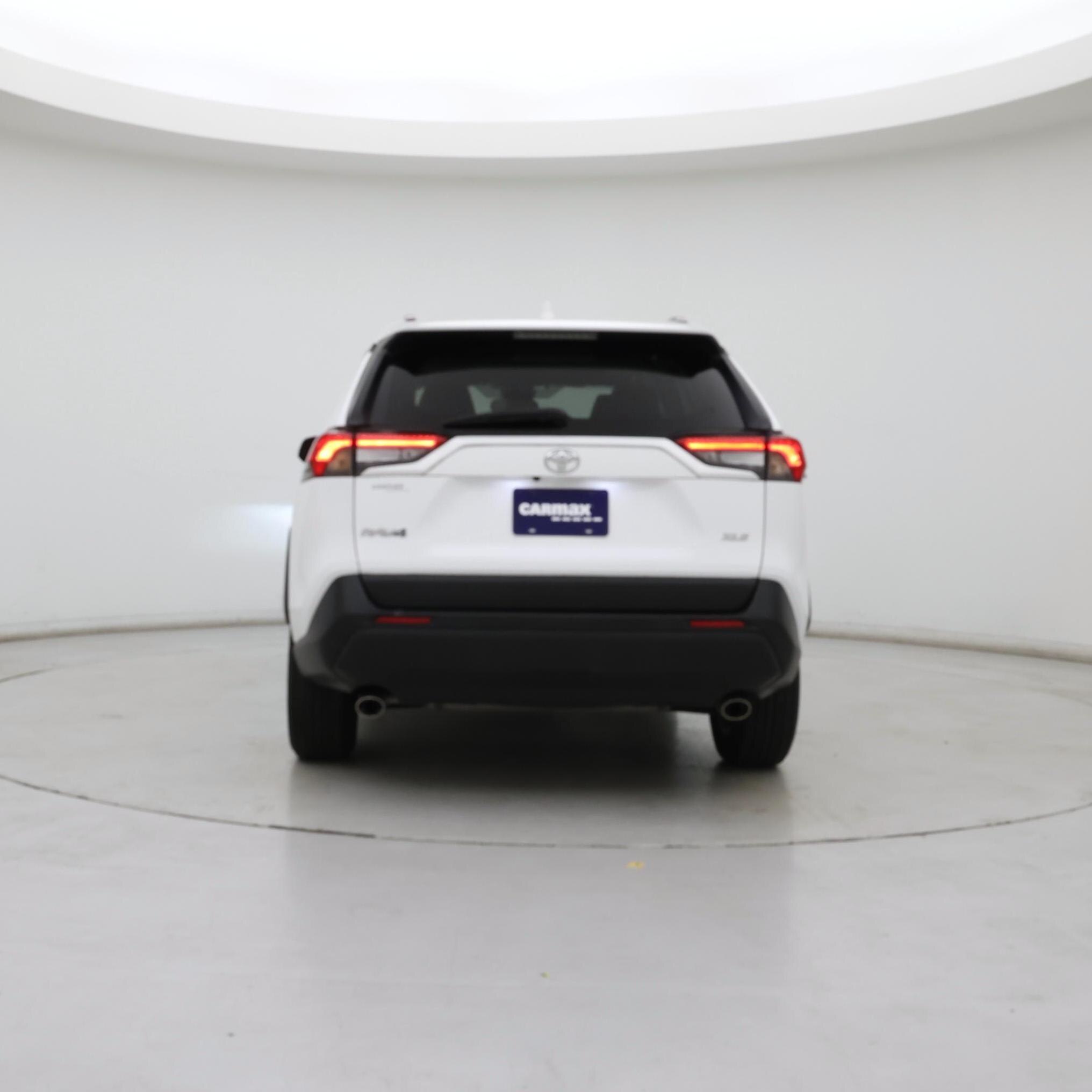 Thumbnail: 2022 Toyota RAV4 - 6