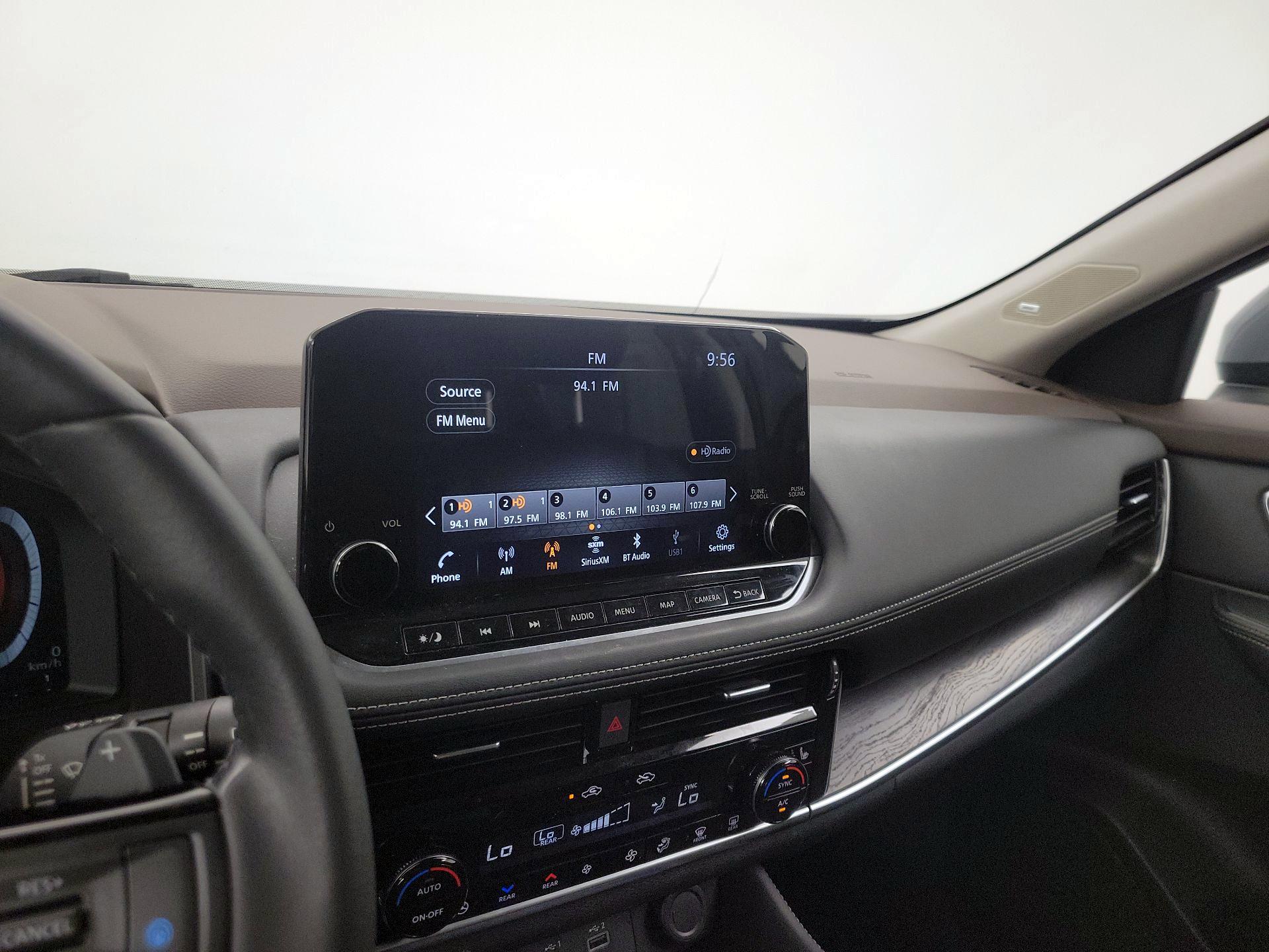 Thumbnail: 2021 Nissan Rogue - 16