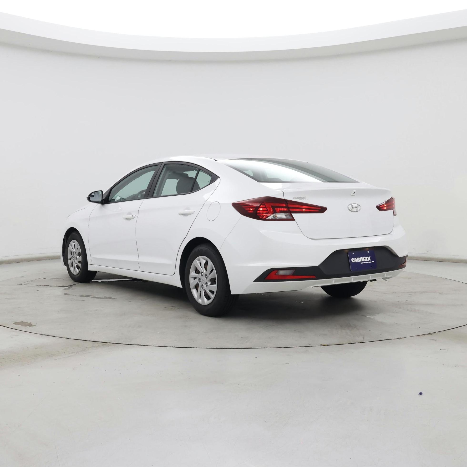 Thumbnail: 2019 Hyundai Elantra - 2