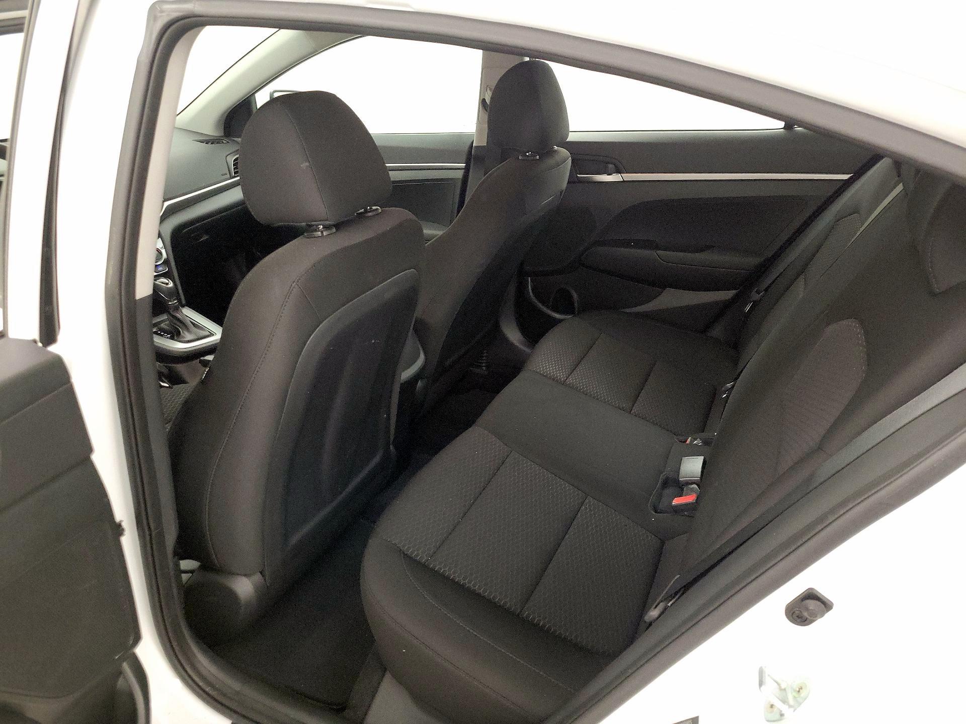Thumbnail: 2019 Hyundai Elantra - 19