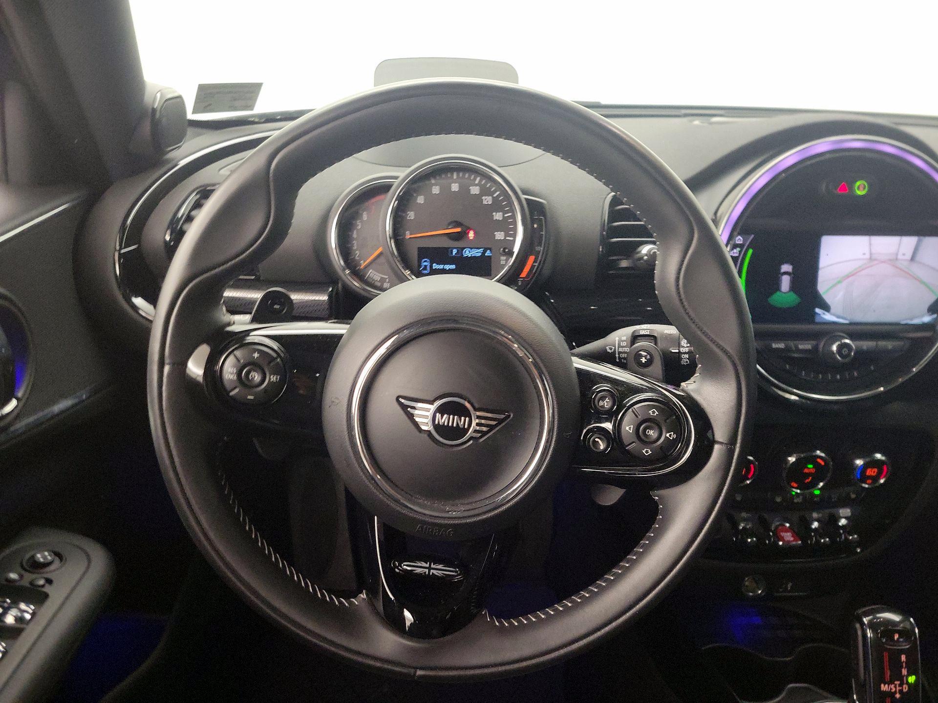 Thumbnail: 2020 MINI Cooper Clubman - 10