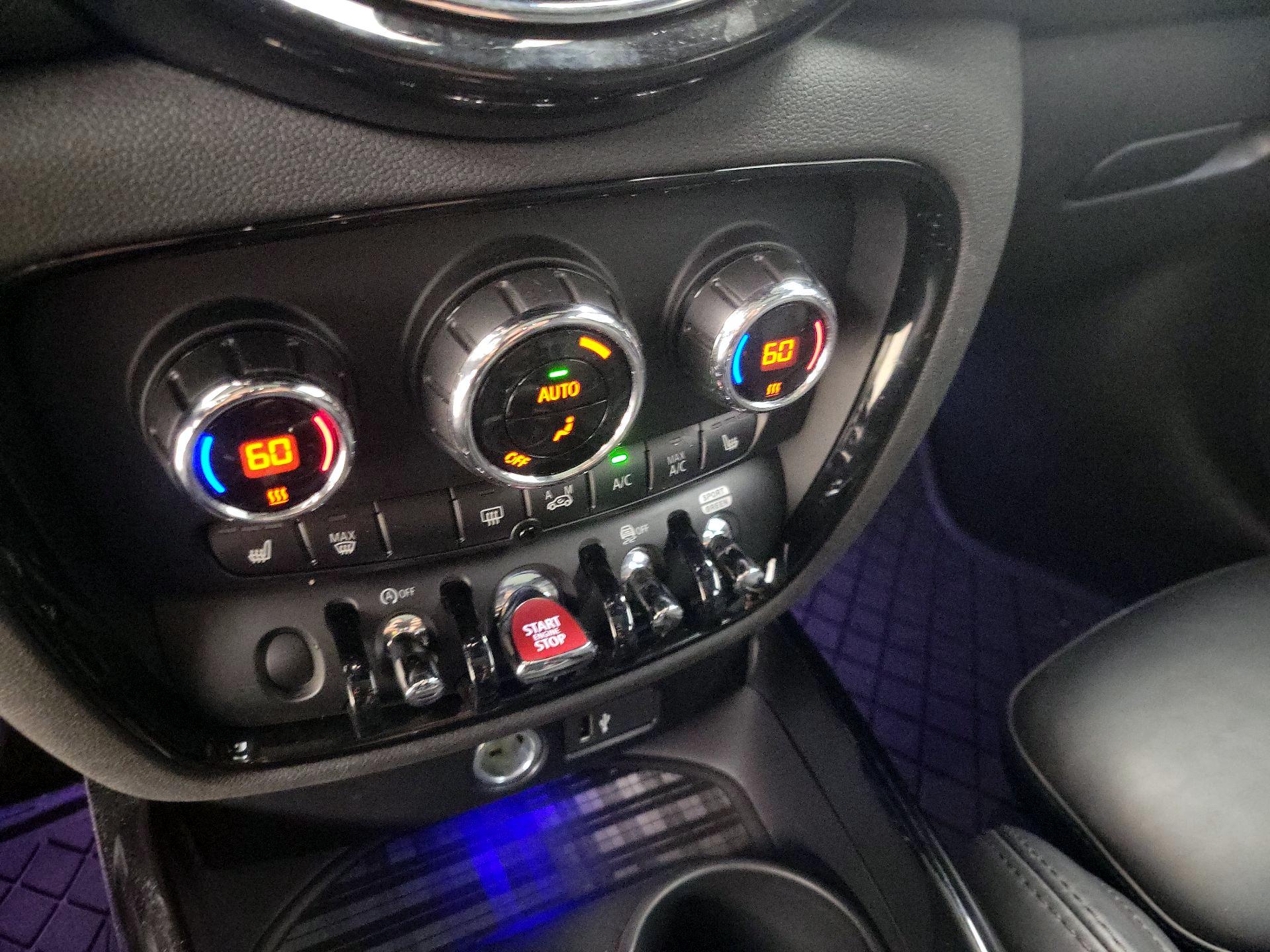 Thumbnail: 2020 MINI Cooper Clubman - 16
