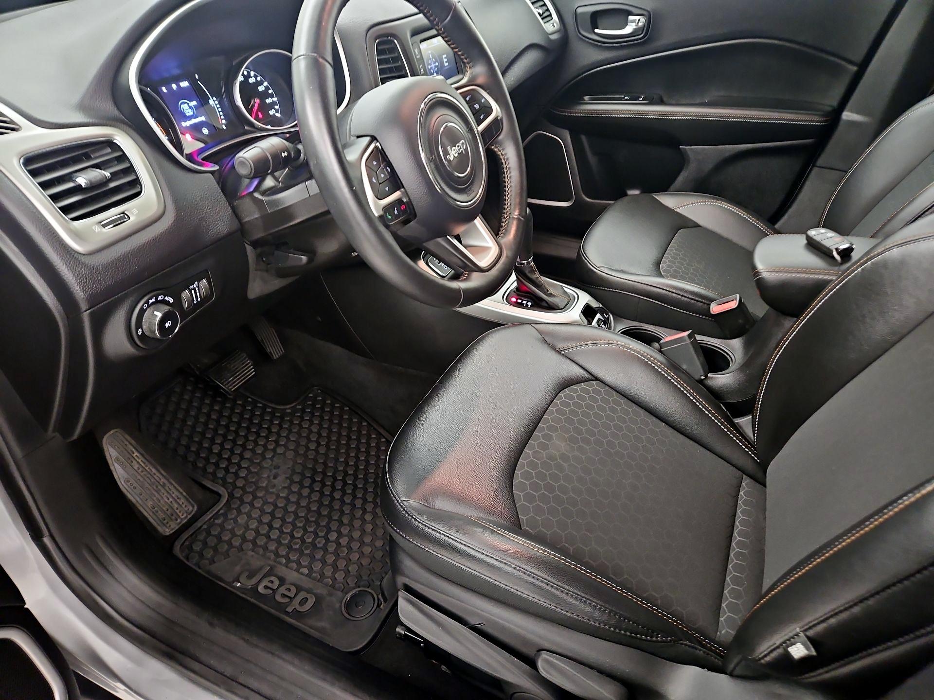 Thumbnail: 2018 Jeep Compass - 11