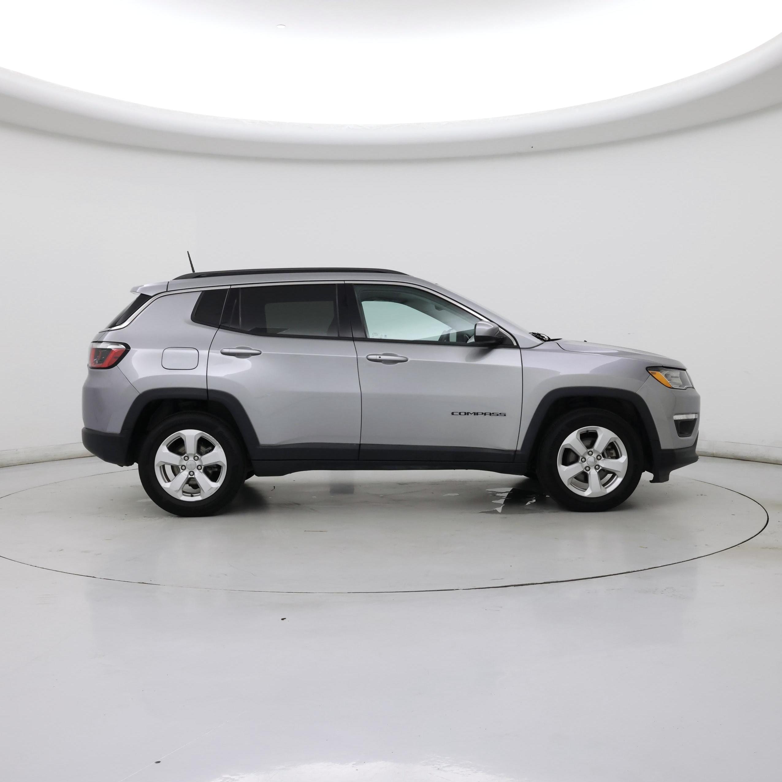 Thumbnail: 2018 Jeep Compass - 7