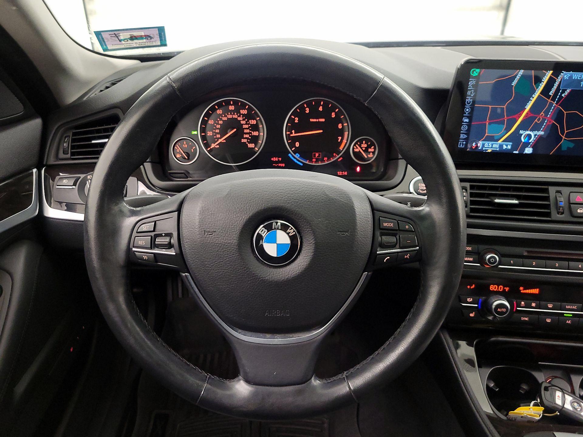 Thumbnail: 2015 BMW 5 Series - 10