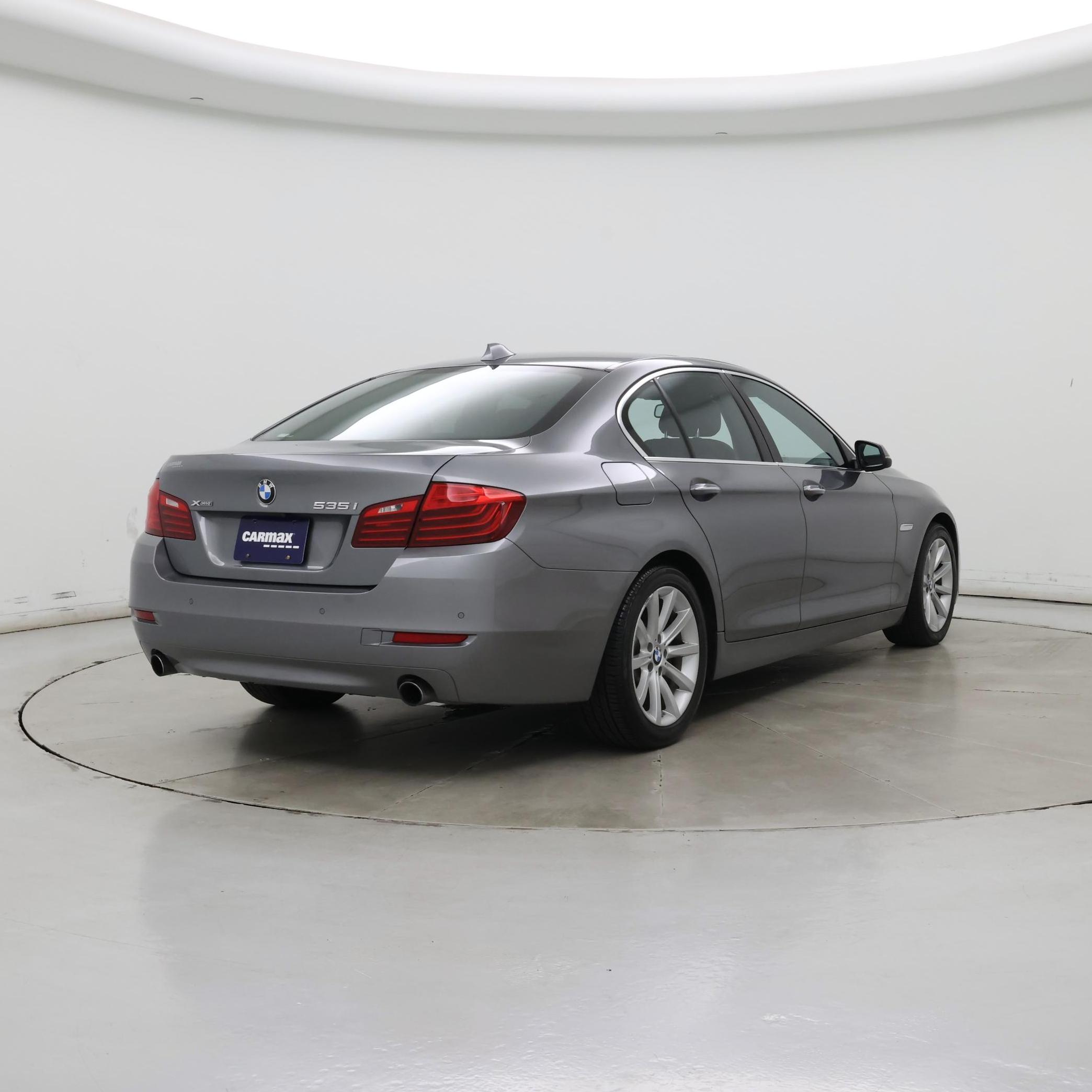 Thumbnail: 2015 BMW 5 Series - 8
