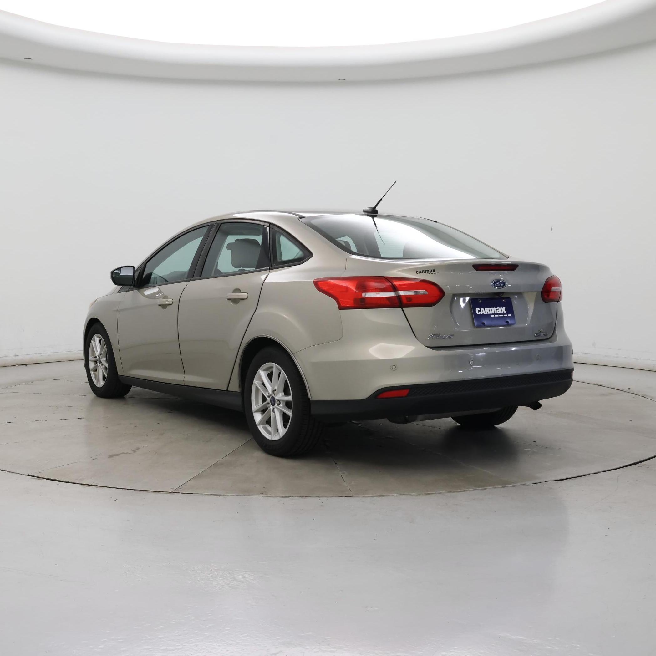 Thumbnail: 2016 Ford Focus - 2