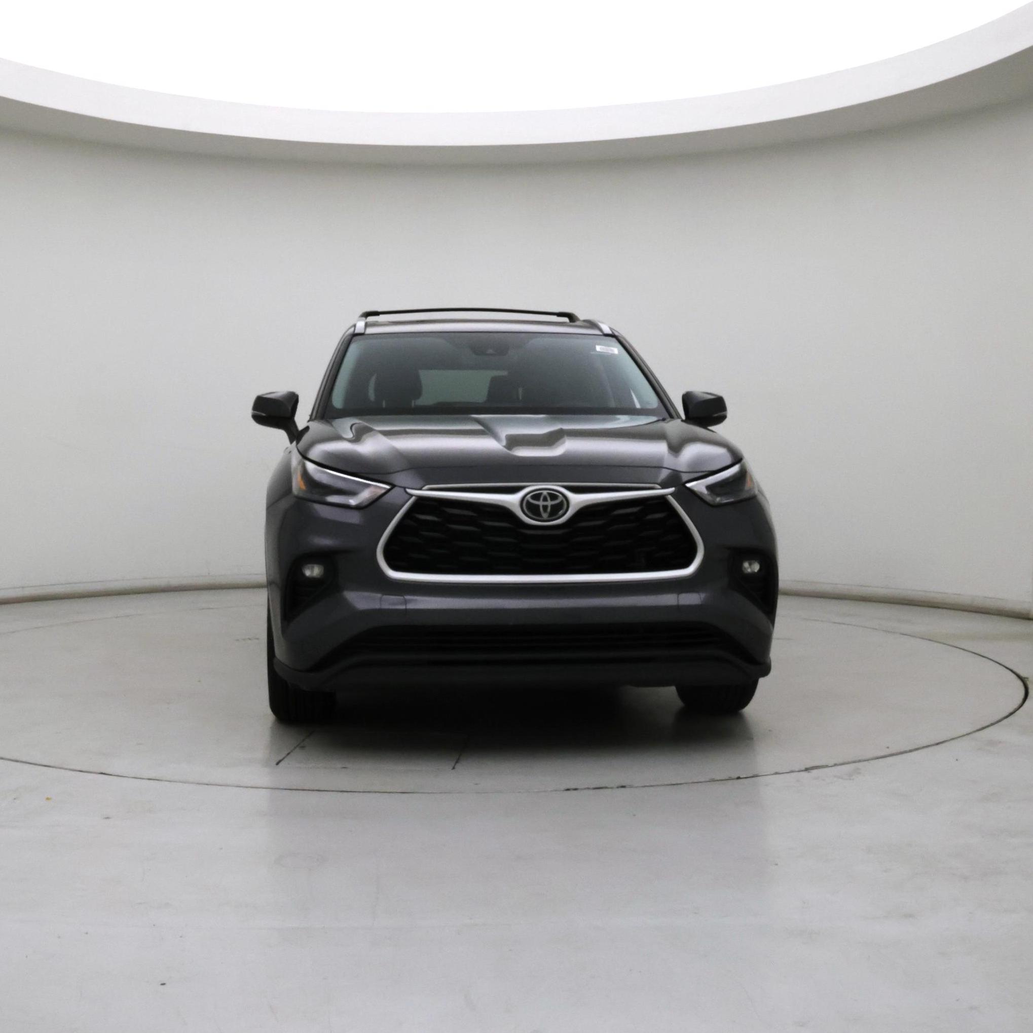 Thumbnail: 2022 Toyota Highlander - 5