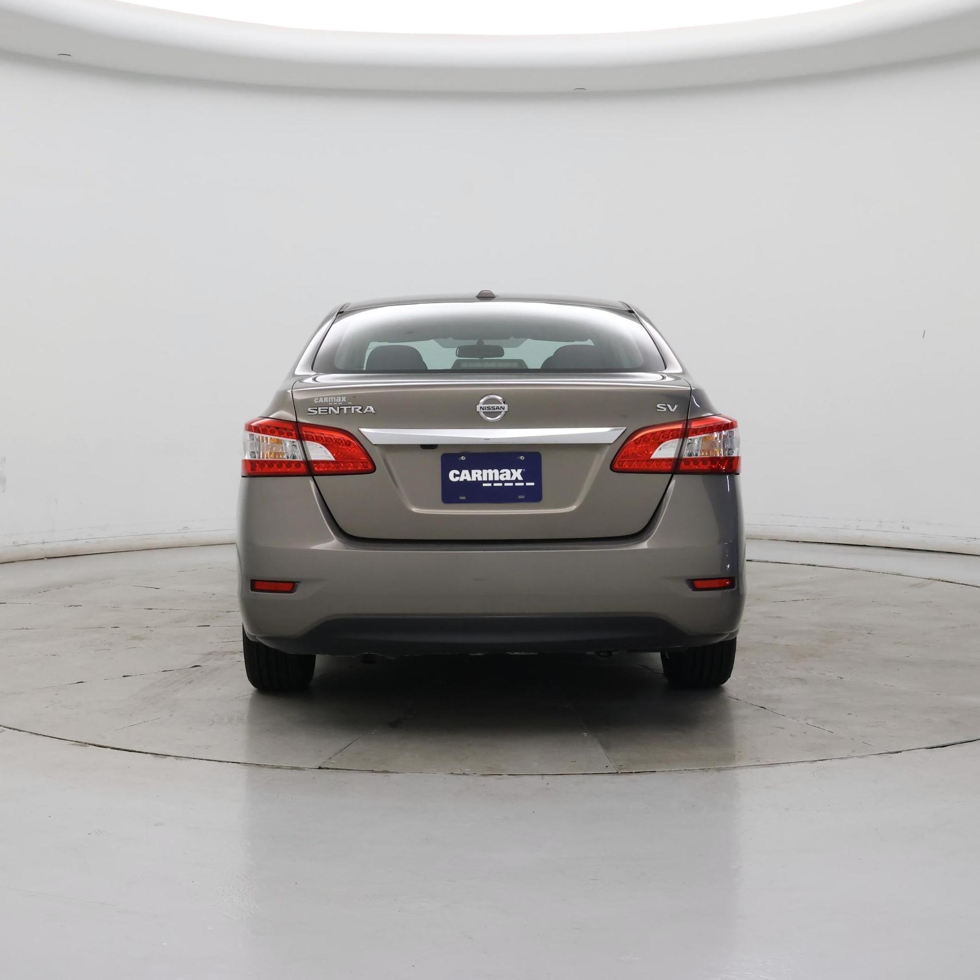 Thumbnail: 2015 Nissan Sentra - 6