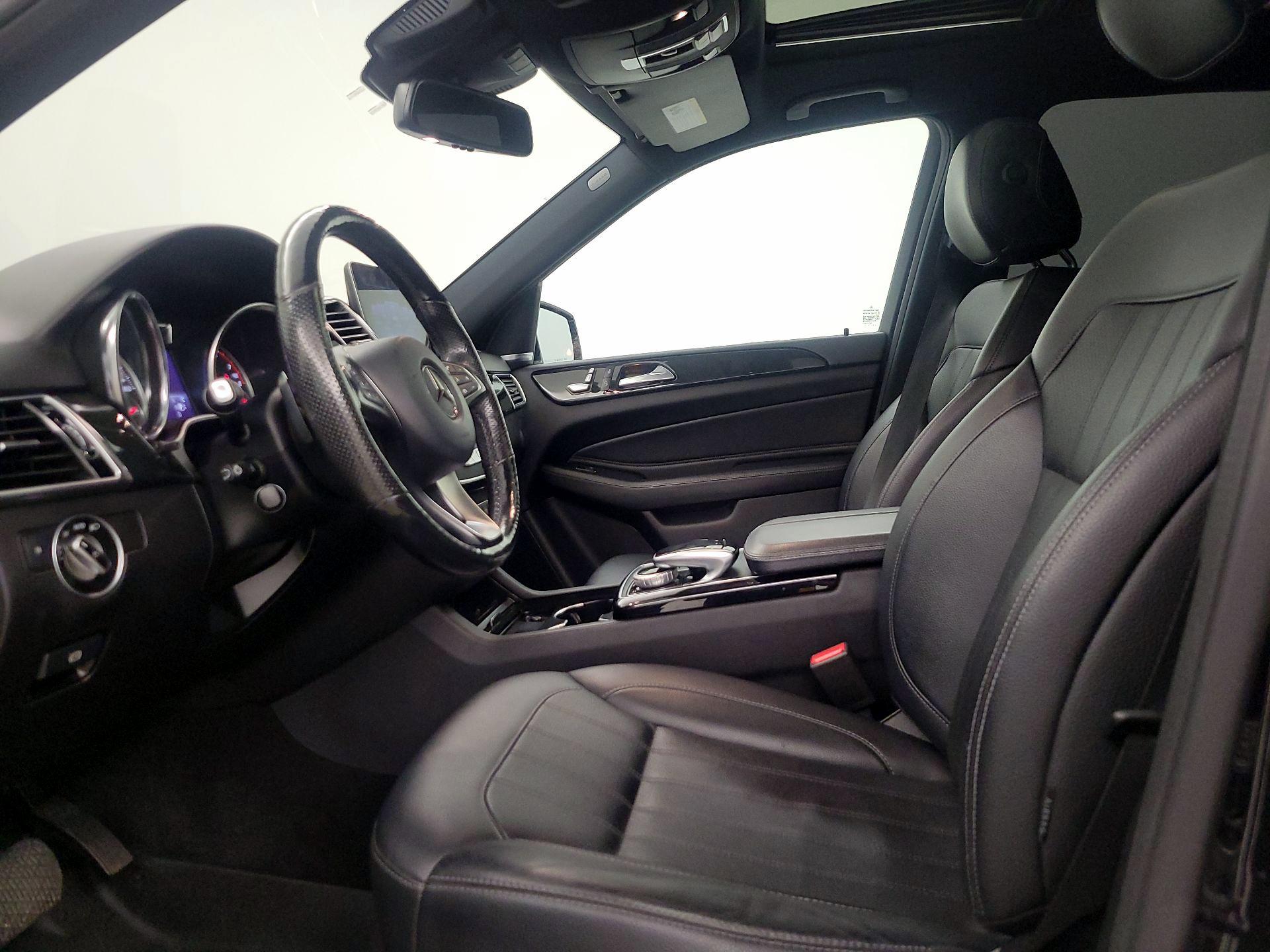 Thumbnail: 2018 Mercedes-Benz GLE - 11
