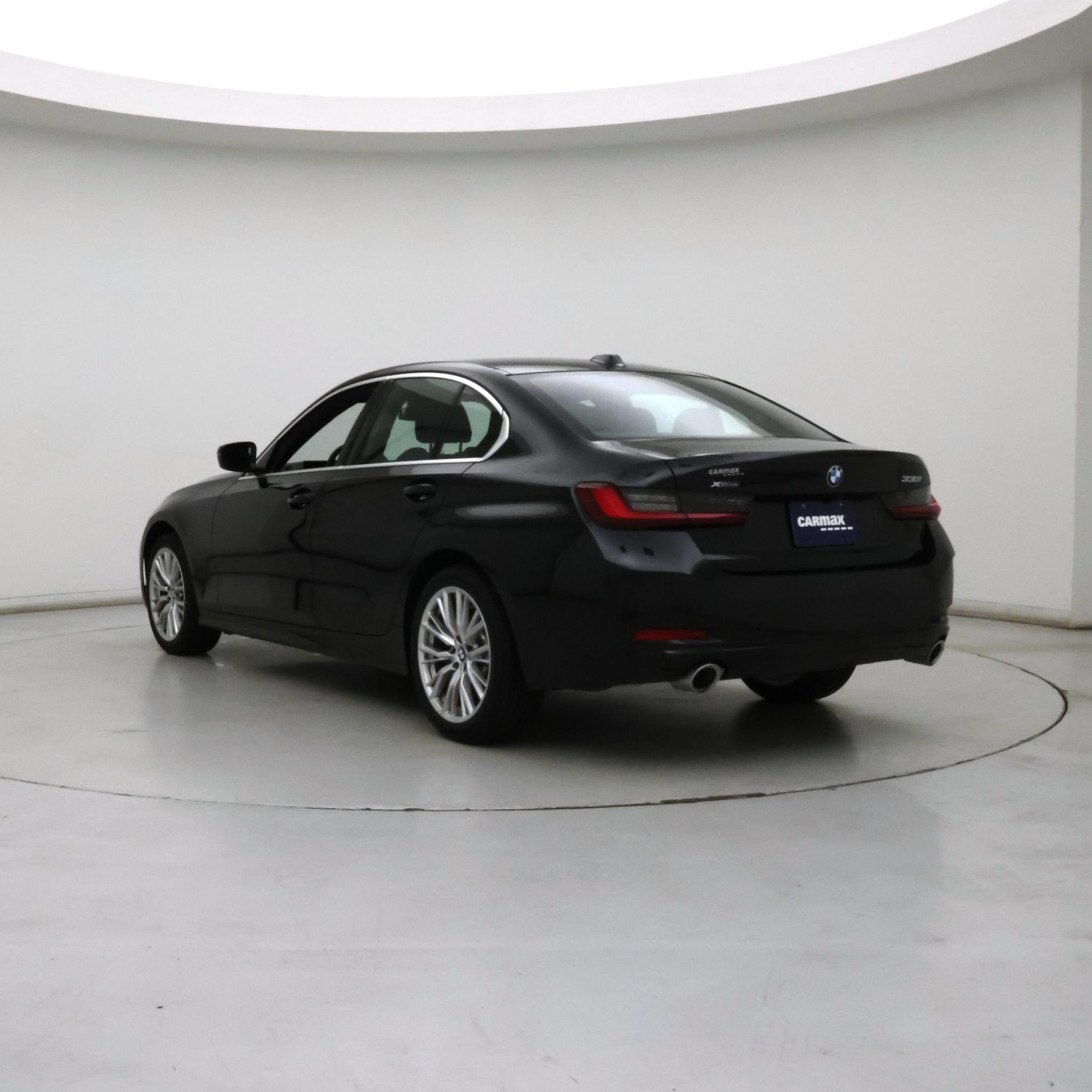 Thumbnail: 2024 BMW 3 Series - 2