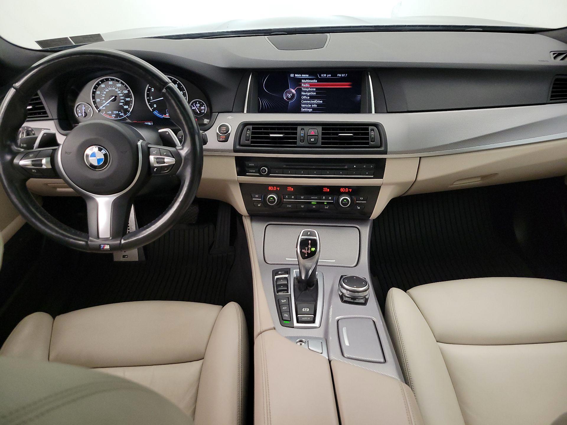 Thumbnail: 2016 BMW 5 Series - 9