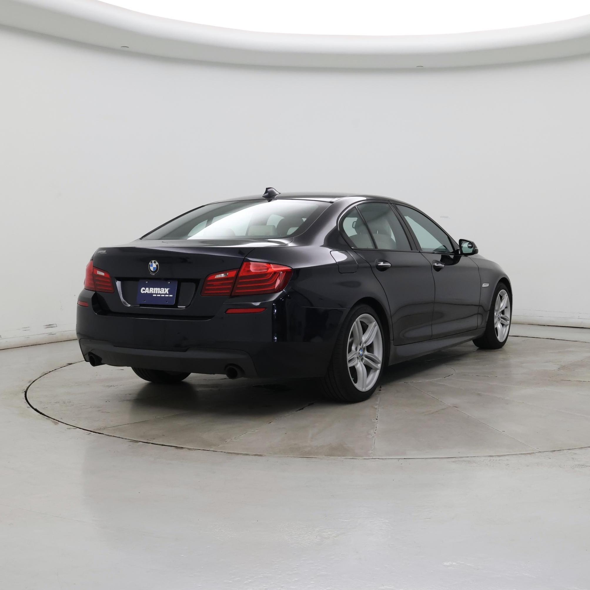 Thumbnail: 2016 BMW 5 Series - 8