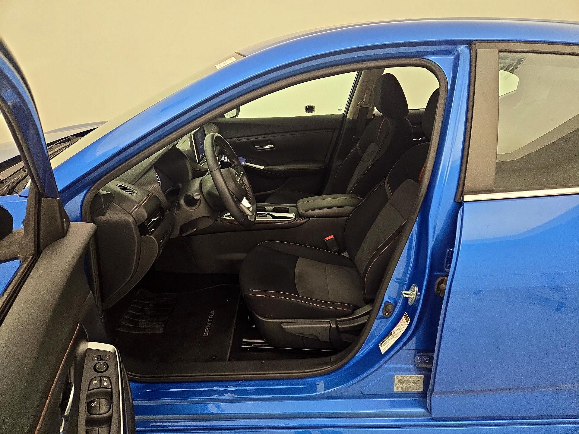 Thumbnail: 2020 Nissan Sentra - 11