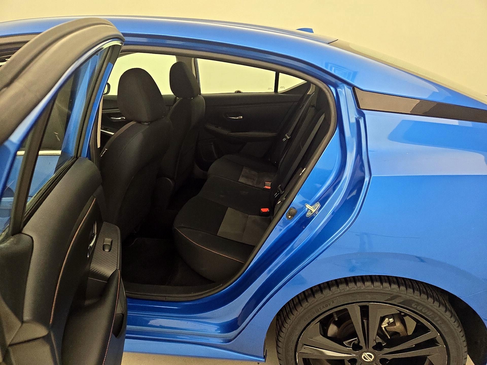 Thumbnail: 2020 Nissan Sentra - 18