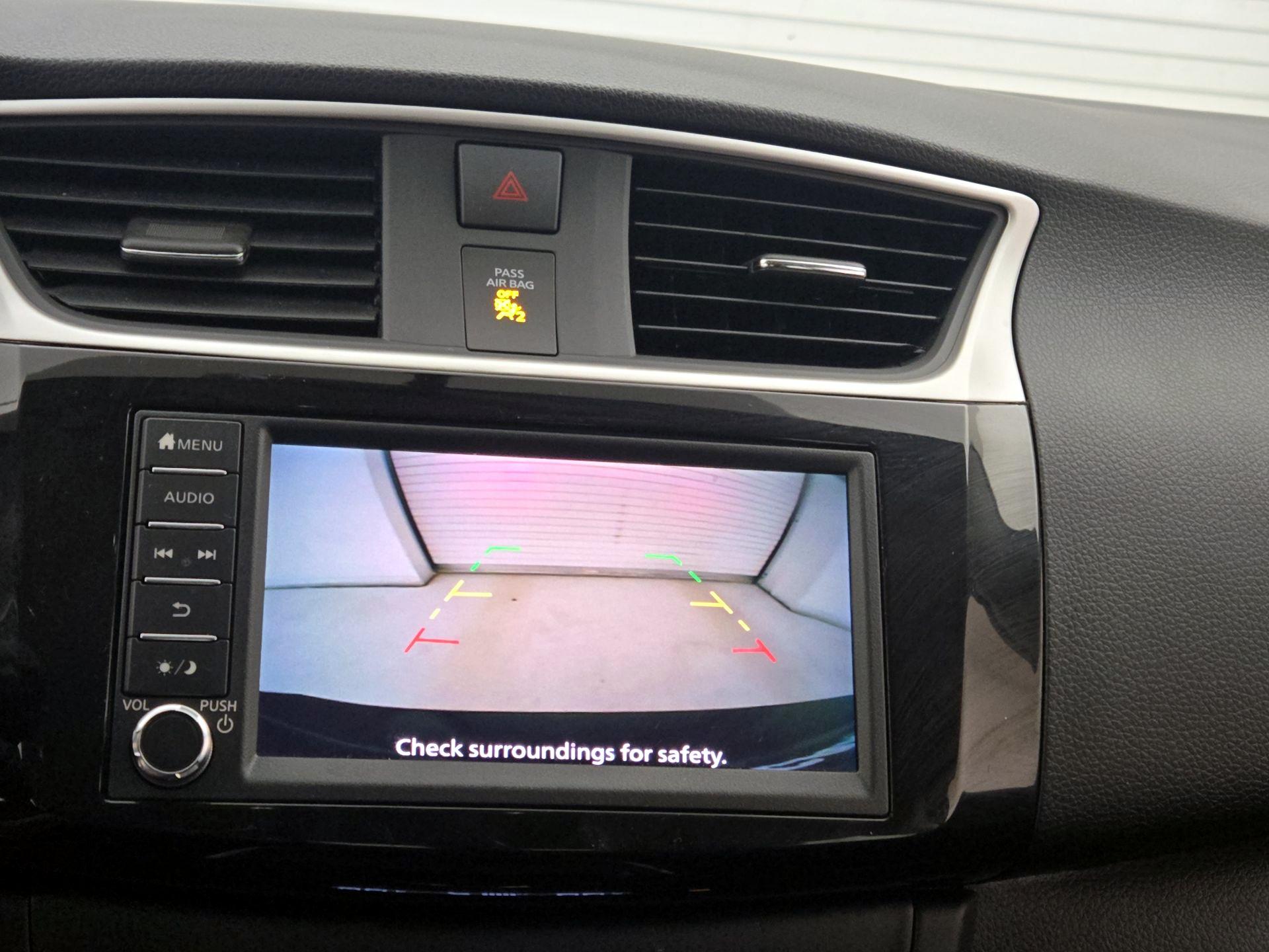 Thumbnail: 2019 Nissan Sentra - 13