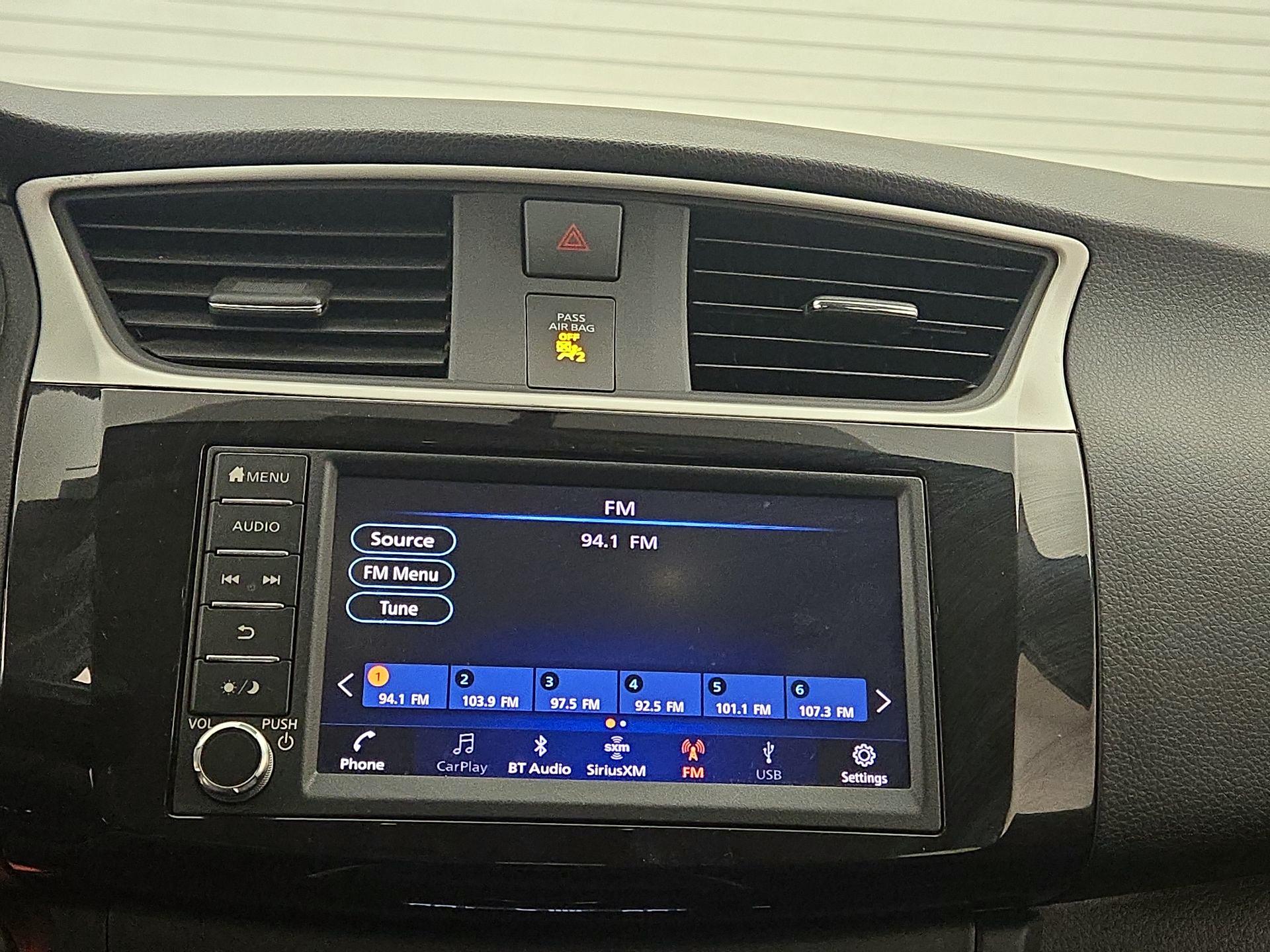 Thumbnail: 2019 Nissan Sentra - 14