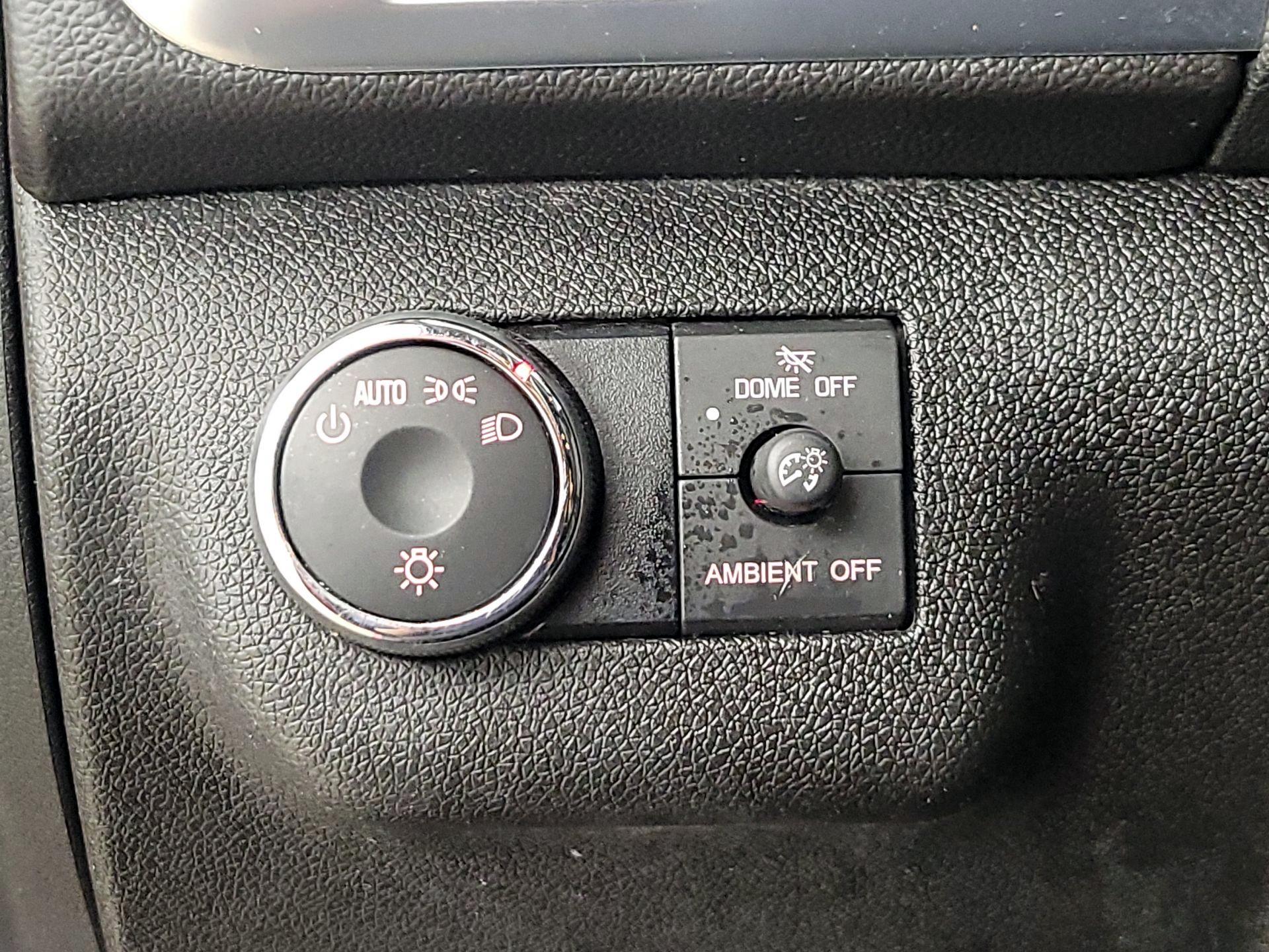 Thumbnail: 2013 GMC Acadia - 13